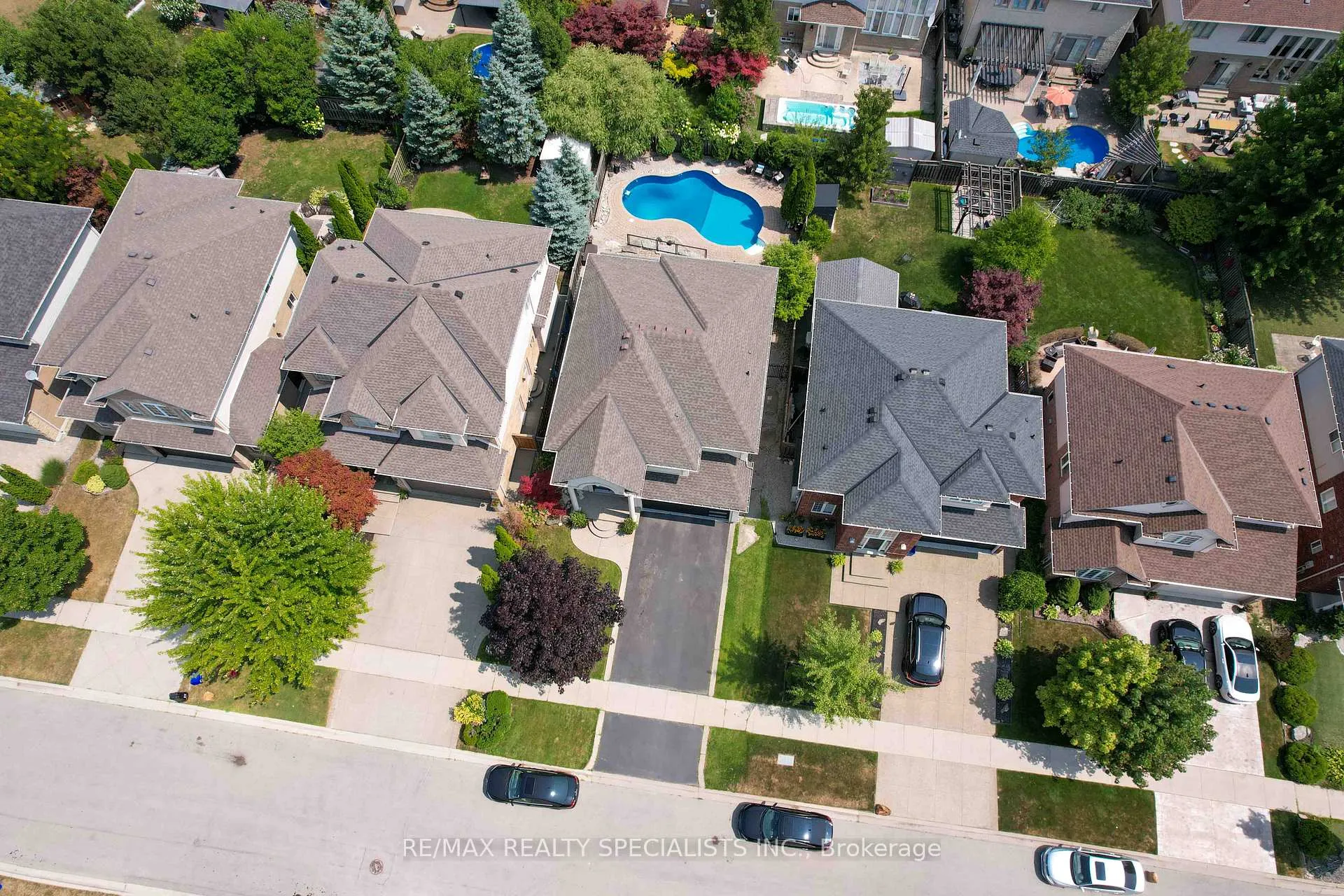 Photo 47 of 71 Joshua Avenue, Hamilton, Meadowlands — HOMEH