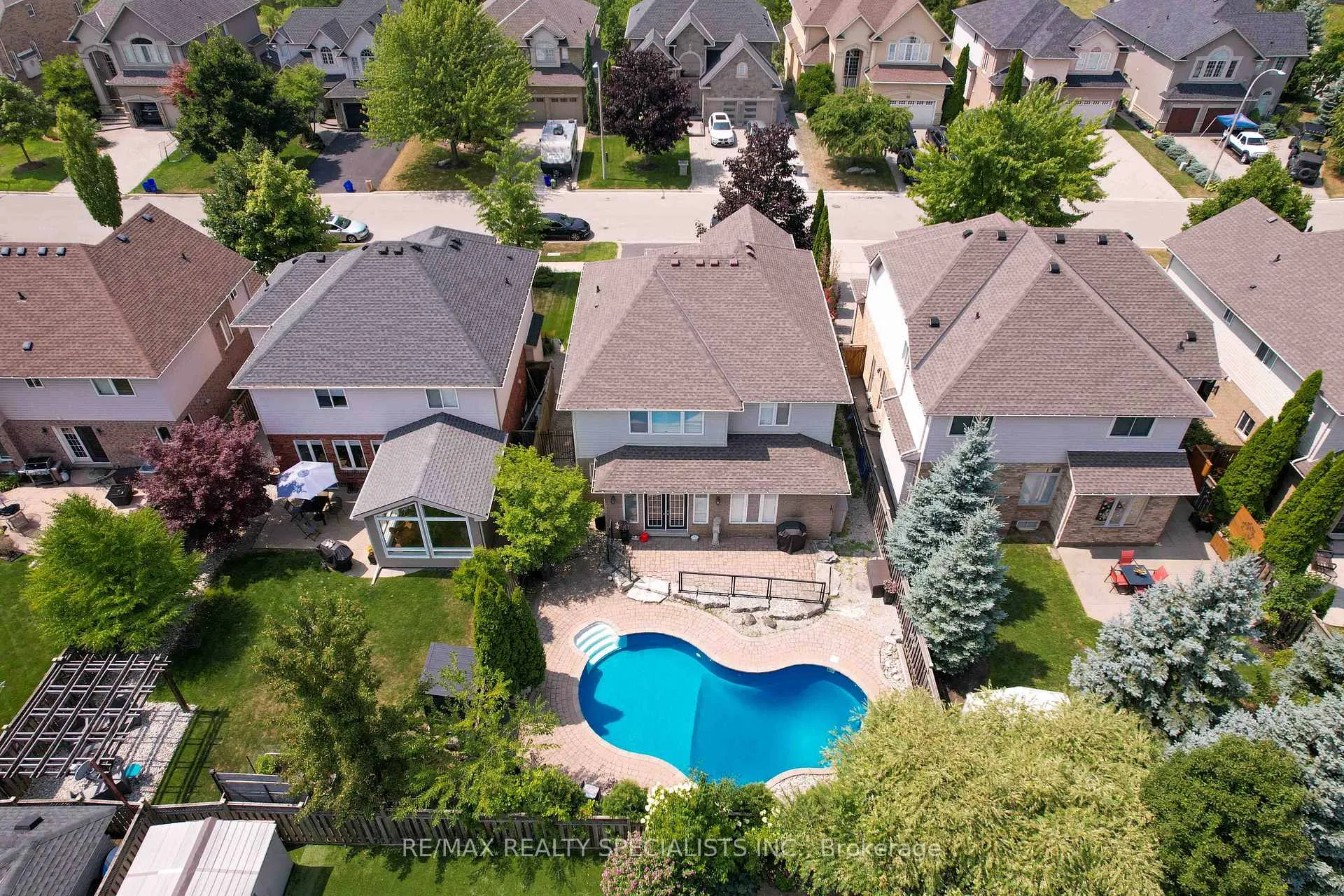 Photo 48 of 71 Joshua Avenue, Hamilton, Meadowlands — HOMEH
