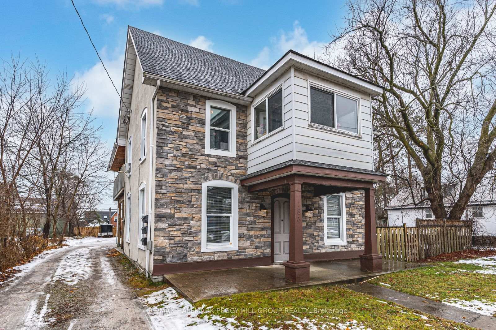 Photo 1 of 183 Dunlop Street W, Barrie, Queen's Park — HOMEH