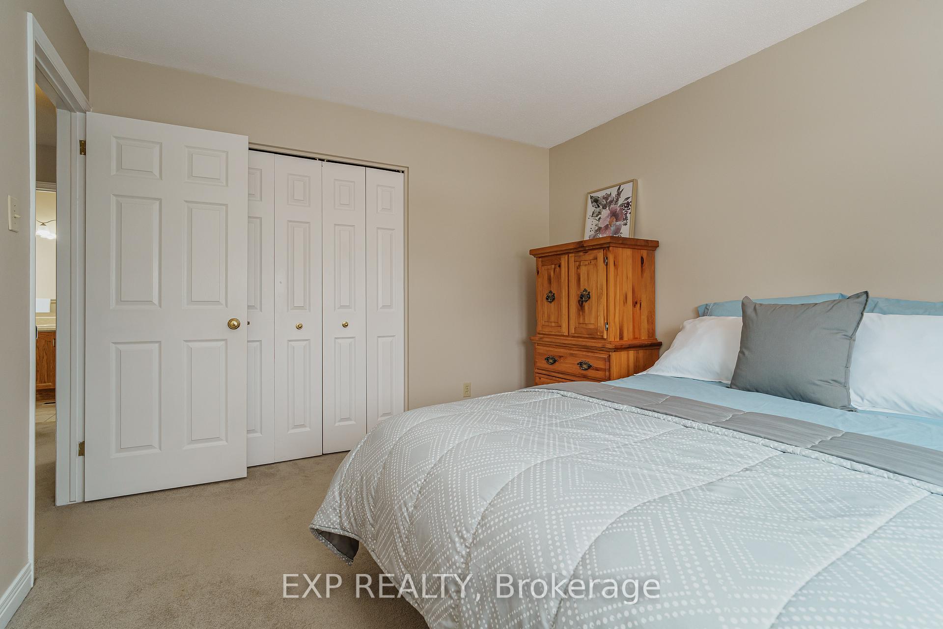 Photo 22 of 24 Mancil Drive, Ottawa, Barrhaven - Knollsbrook — HOMEH