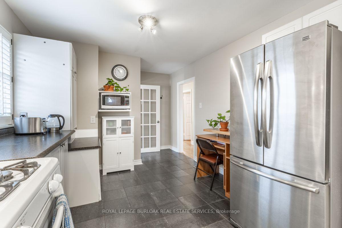 Photo 6 of 2326 Redfern Road, Burlington, Brant — HOMEH