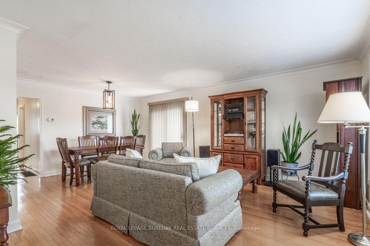 Photo 9 of 2326 Redfern Road, Burlington, Brant — HOMEH