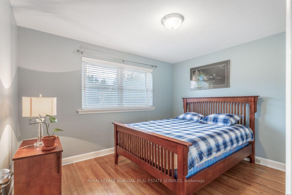 Photo 11 of 2326 Redfern Road, Burlington, Brant — HOMEH