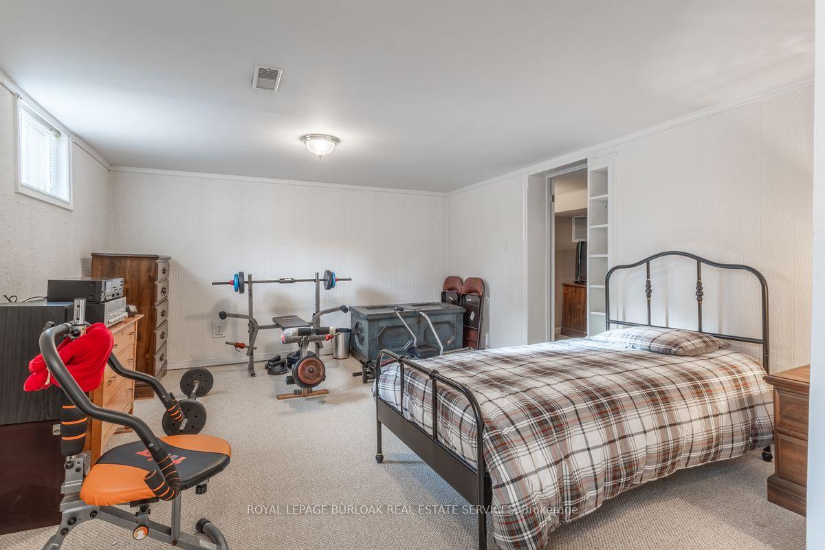 Photo 24 of 2326 Redfern Road, Burlington, Brant — HOMEH