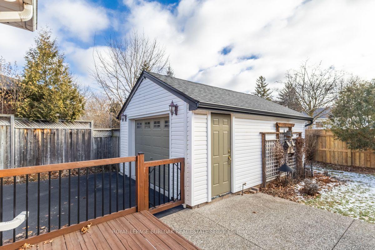 Photo 36 of 2326 Redfern Road, Burlington, Brant — HOMEH