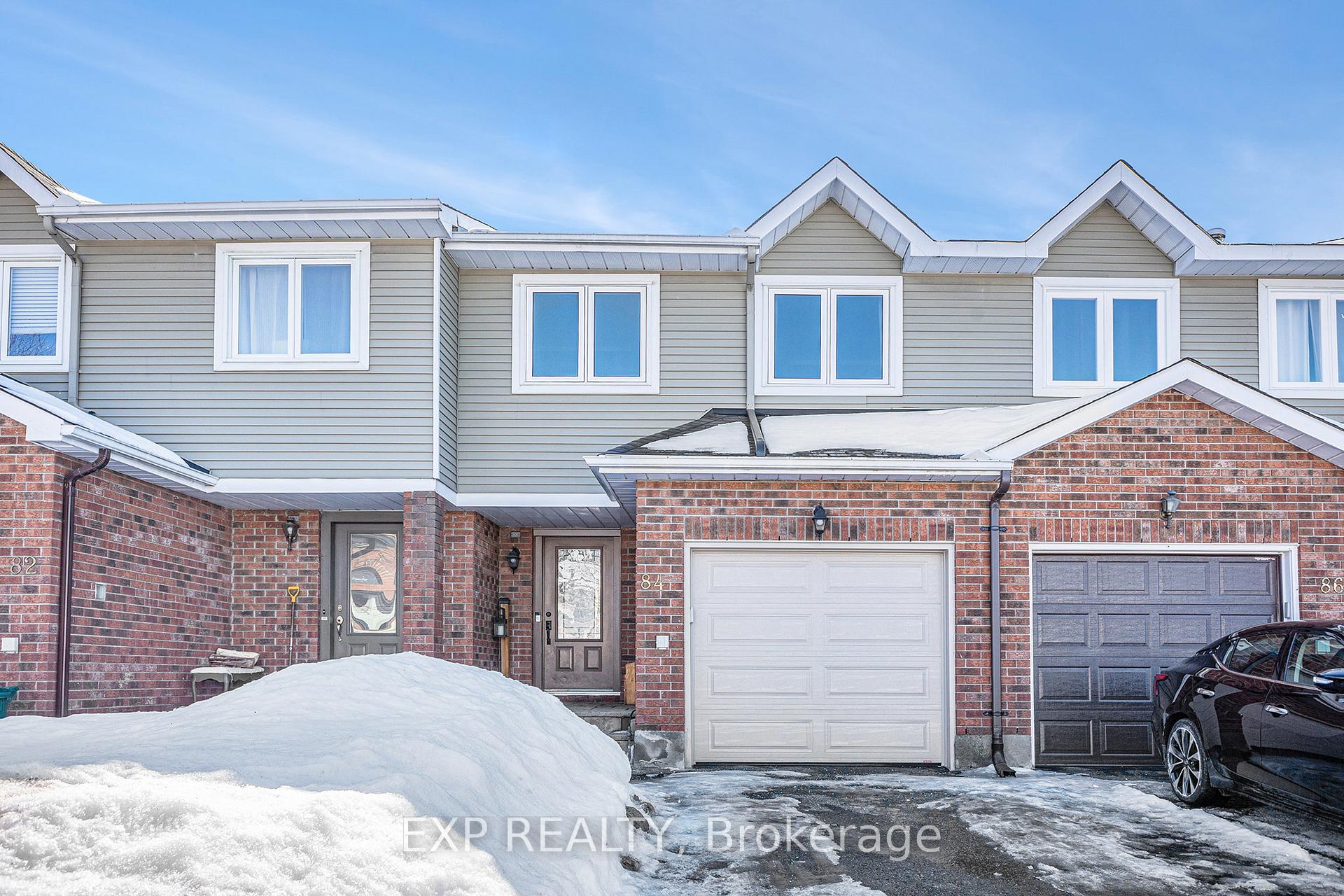 Photo 1 of 84 Woodford Way, Ottawa, Barrhaven - Longfields — HOMEH