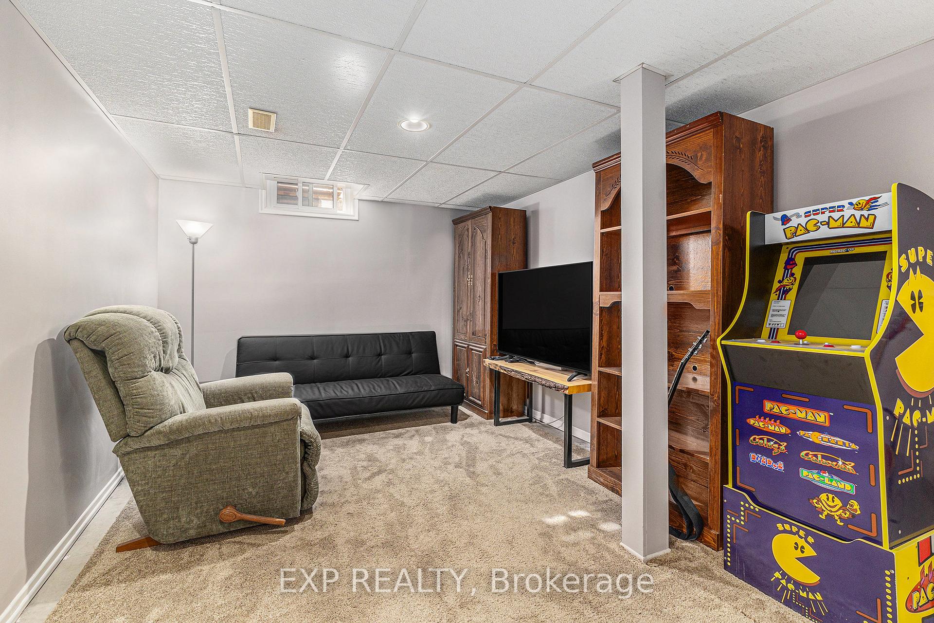 Photo 28 of 84 Woodford Way, Ottawa, Barrhaven - Longfields — HOMEH