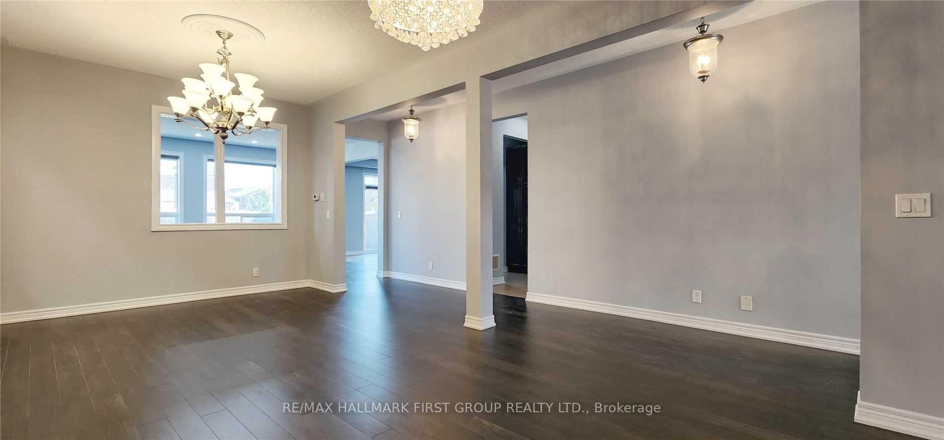 Photo 5 of 146 Britannia Avenue E, Oshawa, Windfields — HOMEH