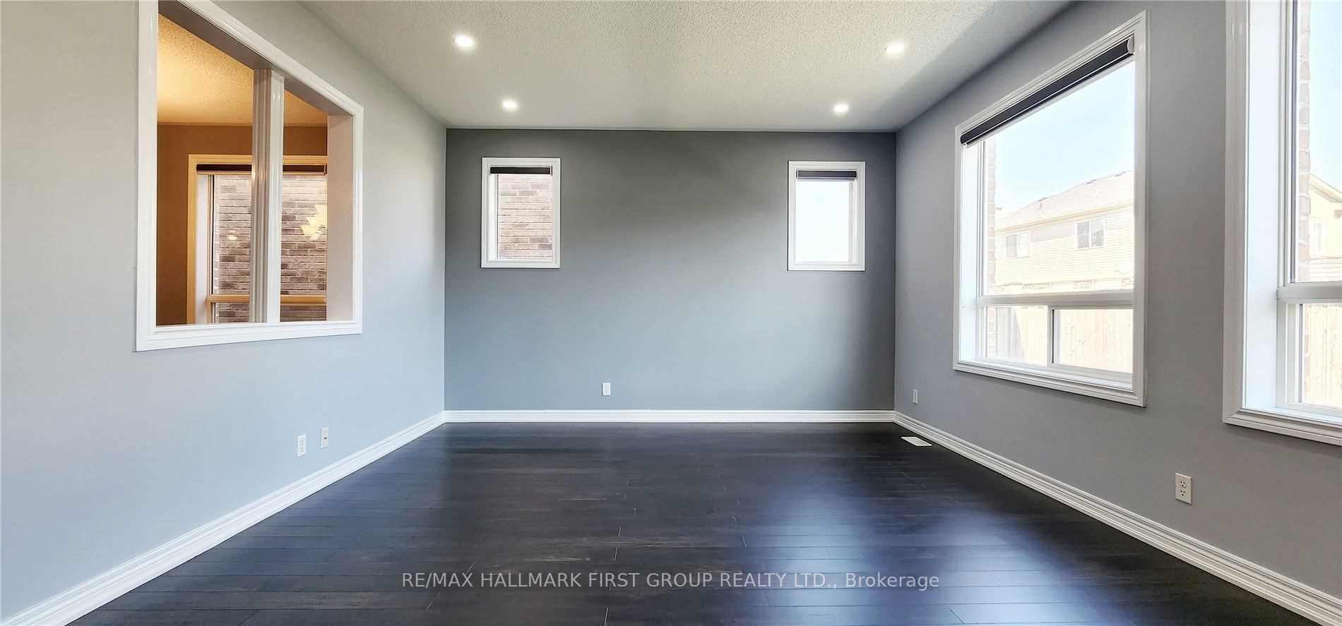 Photo 15 of 146 Britannia Avenue E, Oshawa, Windfields — HOMEH