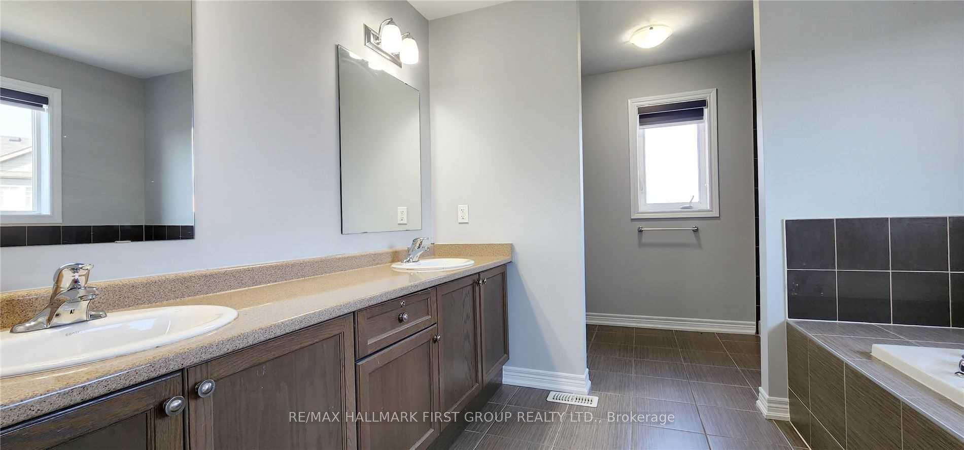 Photo 25 of 146 Britannia Avenue E, Oshawa, Windfields — HOMEH