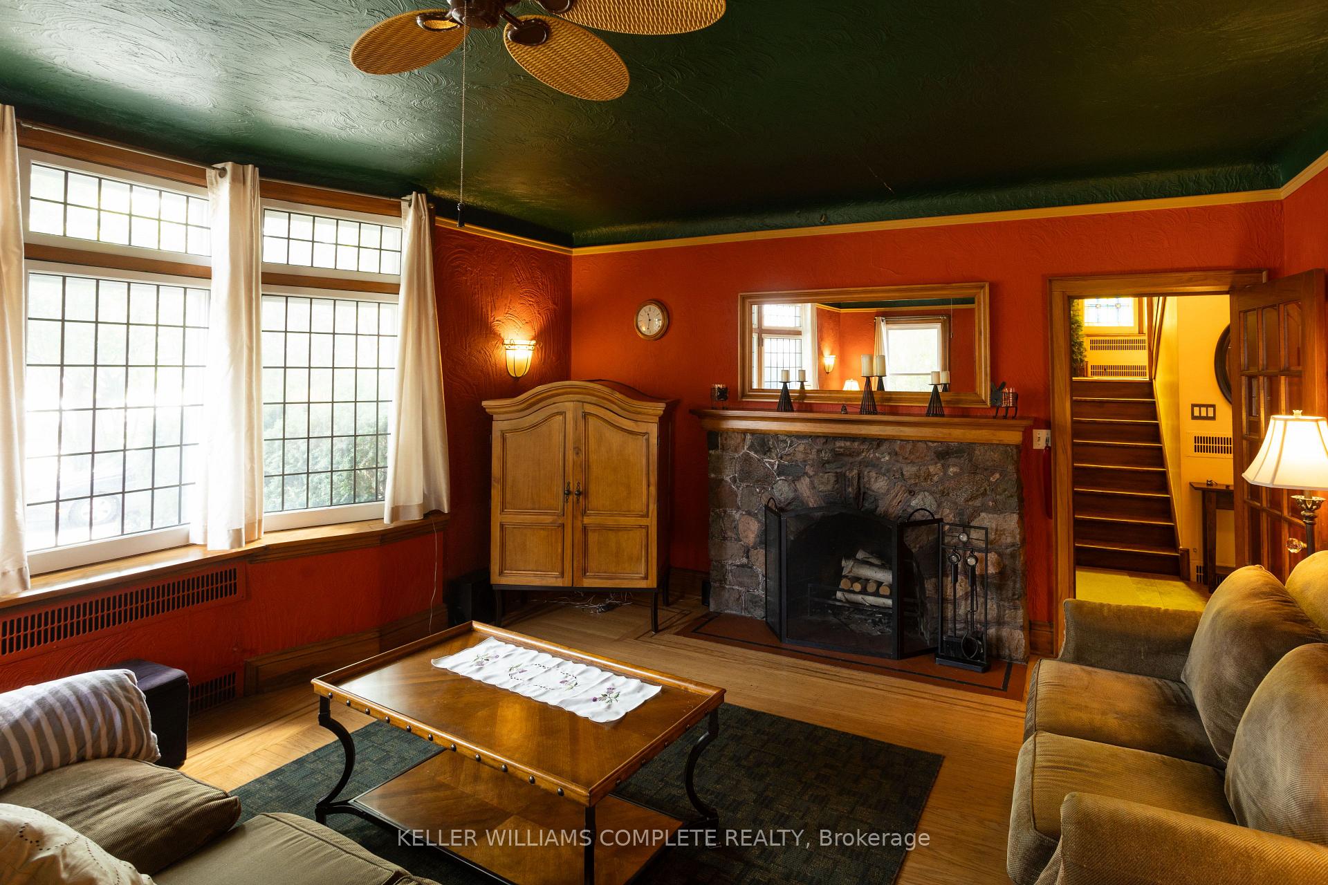Photo 8 of 52 Balmoral Avenue S, Hamilton, Delta — HOMEH