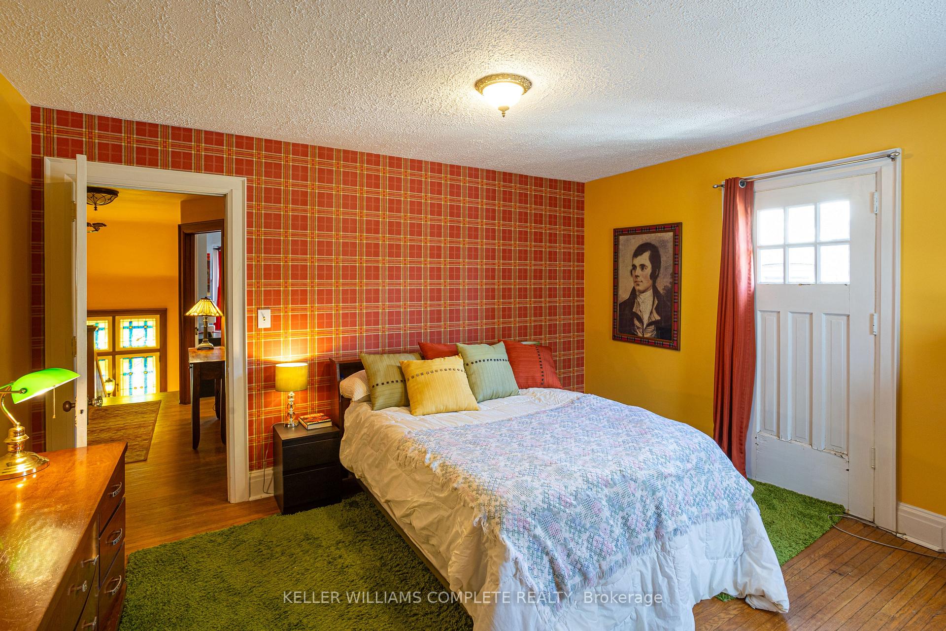 Photo 16 of 52 Balmoral Avenue S, Hamilton, Delta — HOMEH