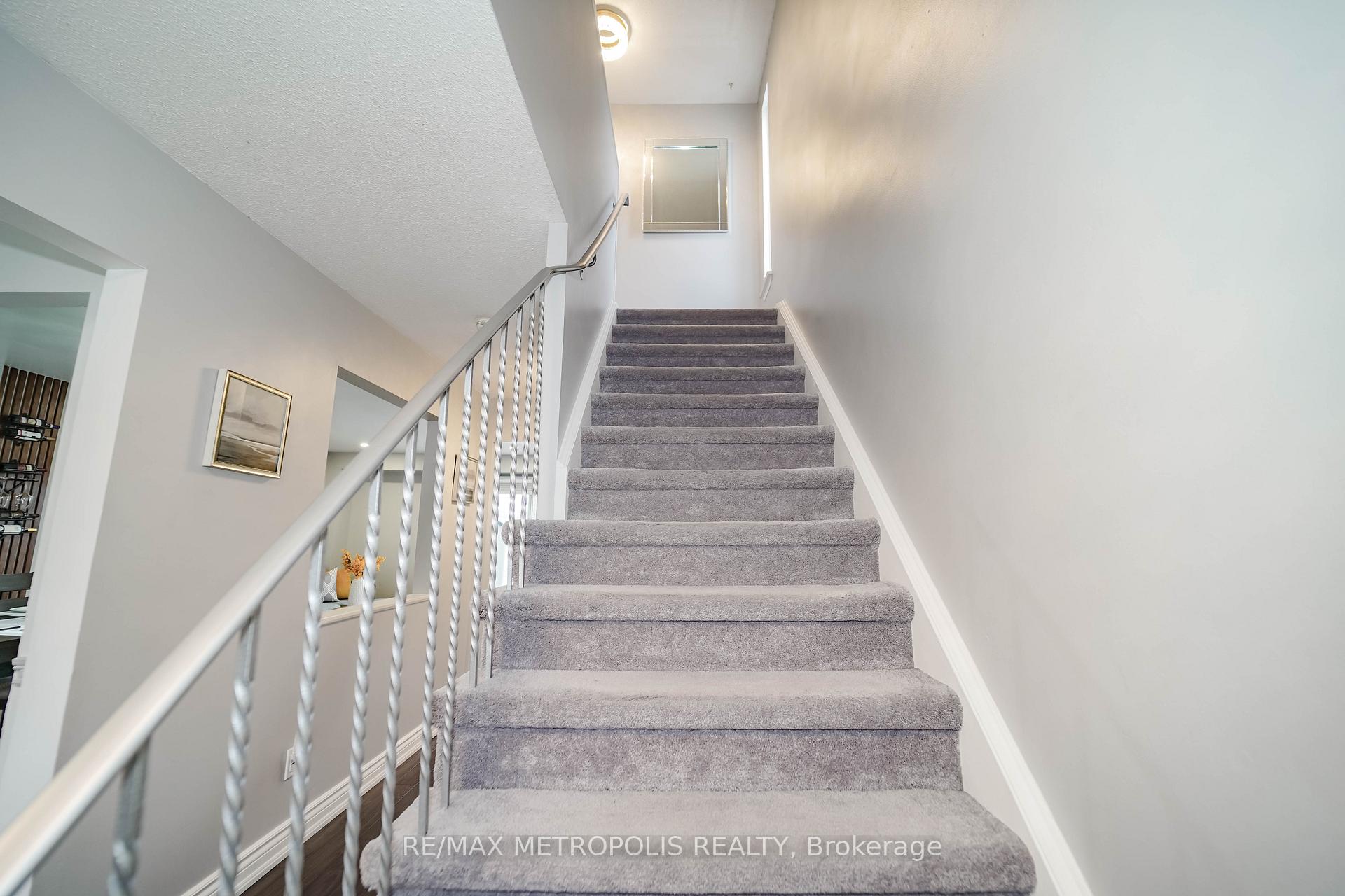 Photo 14 of 638 Galahad Drive, Oshawa, Eastdale — HOMEH