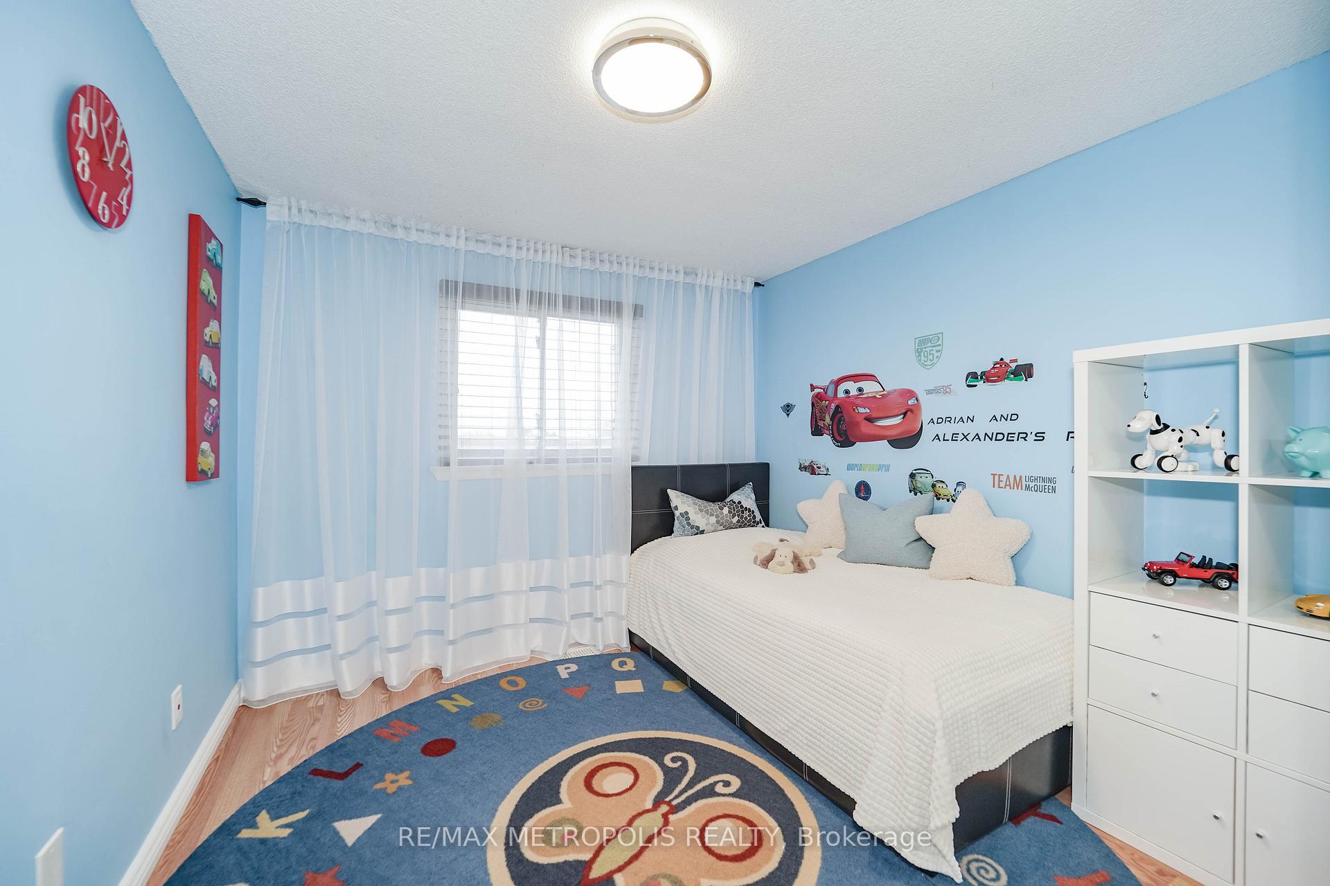 Photo 16 of 638 Galahad Drive, Oshawa, Eastdale — HOMEH