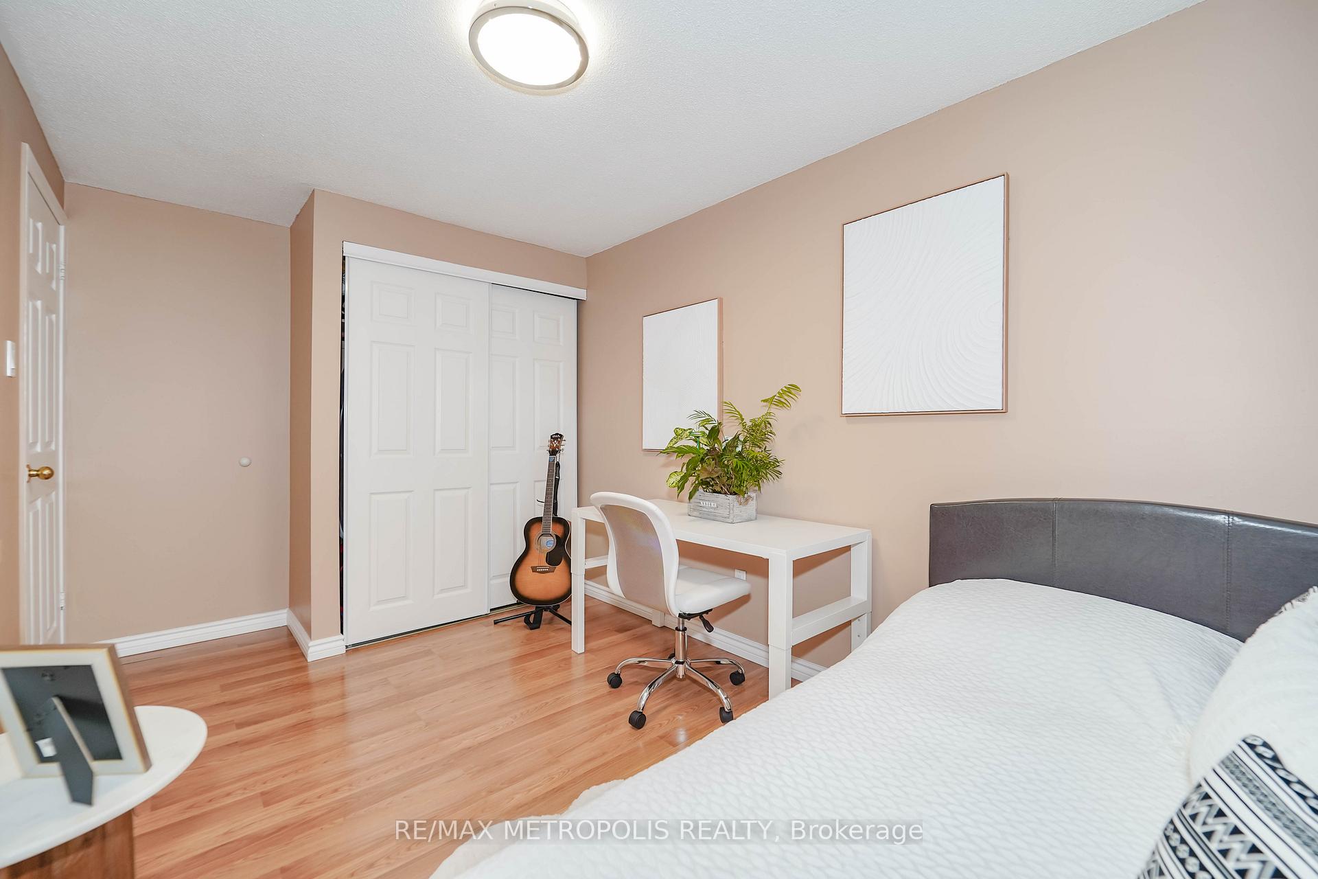 Photo 19 of 638 Galahad Drive, Oshawa, Eastdale — HOMEH