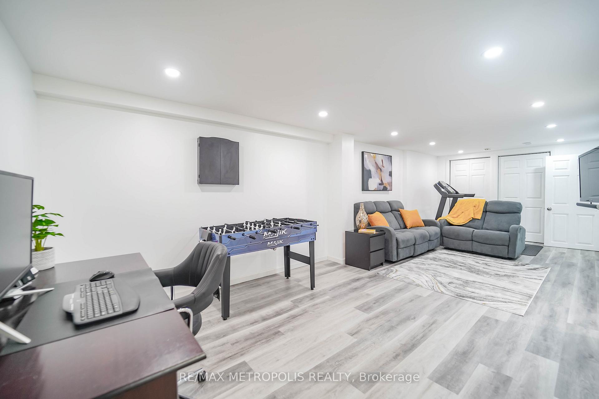 Photo 25 of 638 Galahad Drive, Oshawa, Eastdale — HOMEH