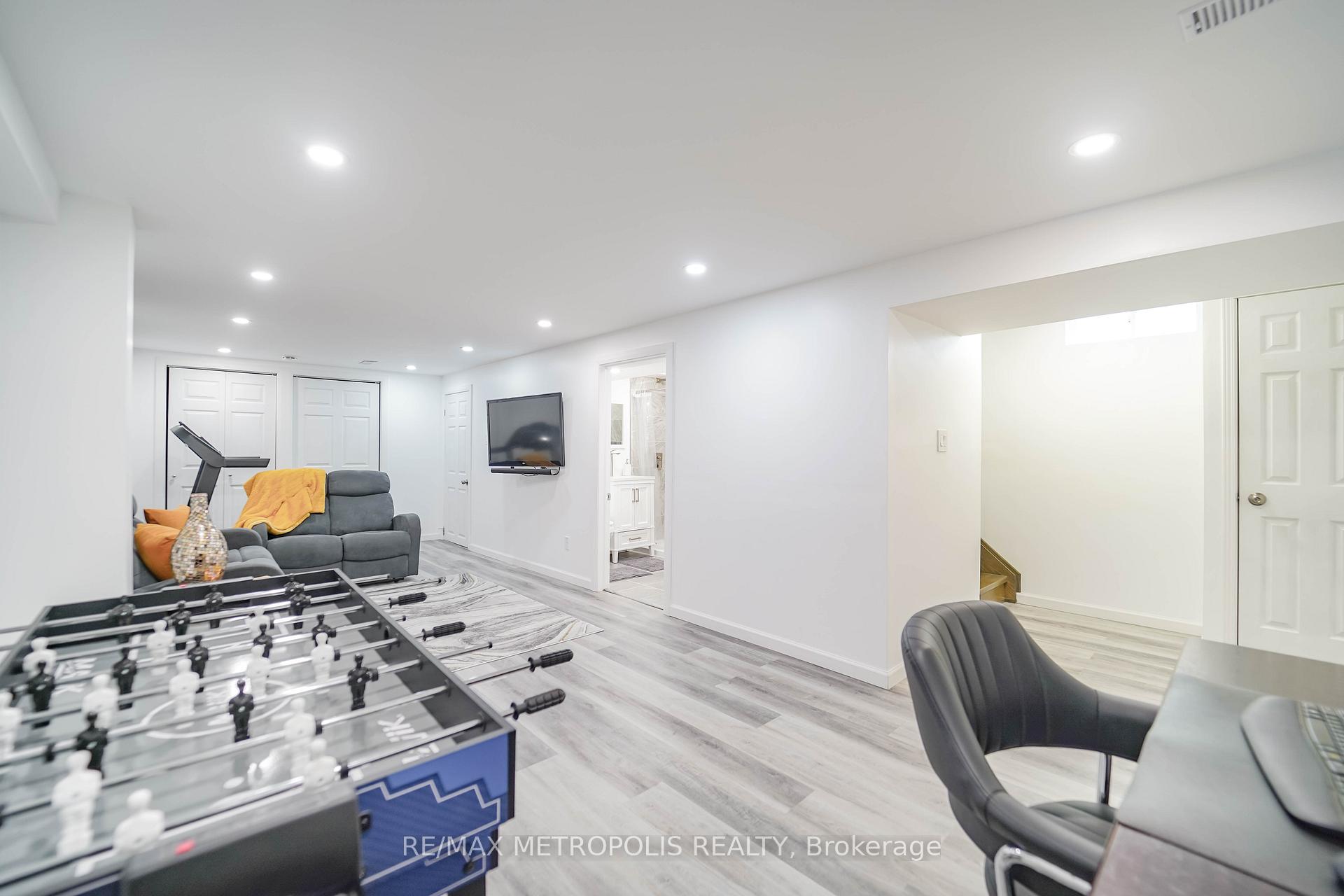 Photo 27 of 638 Galahad Drive, Oshawa, Eastdale — HOMEH