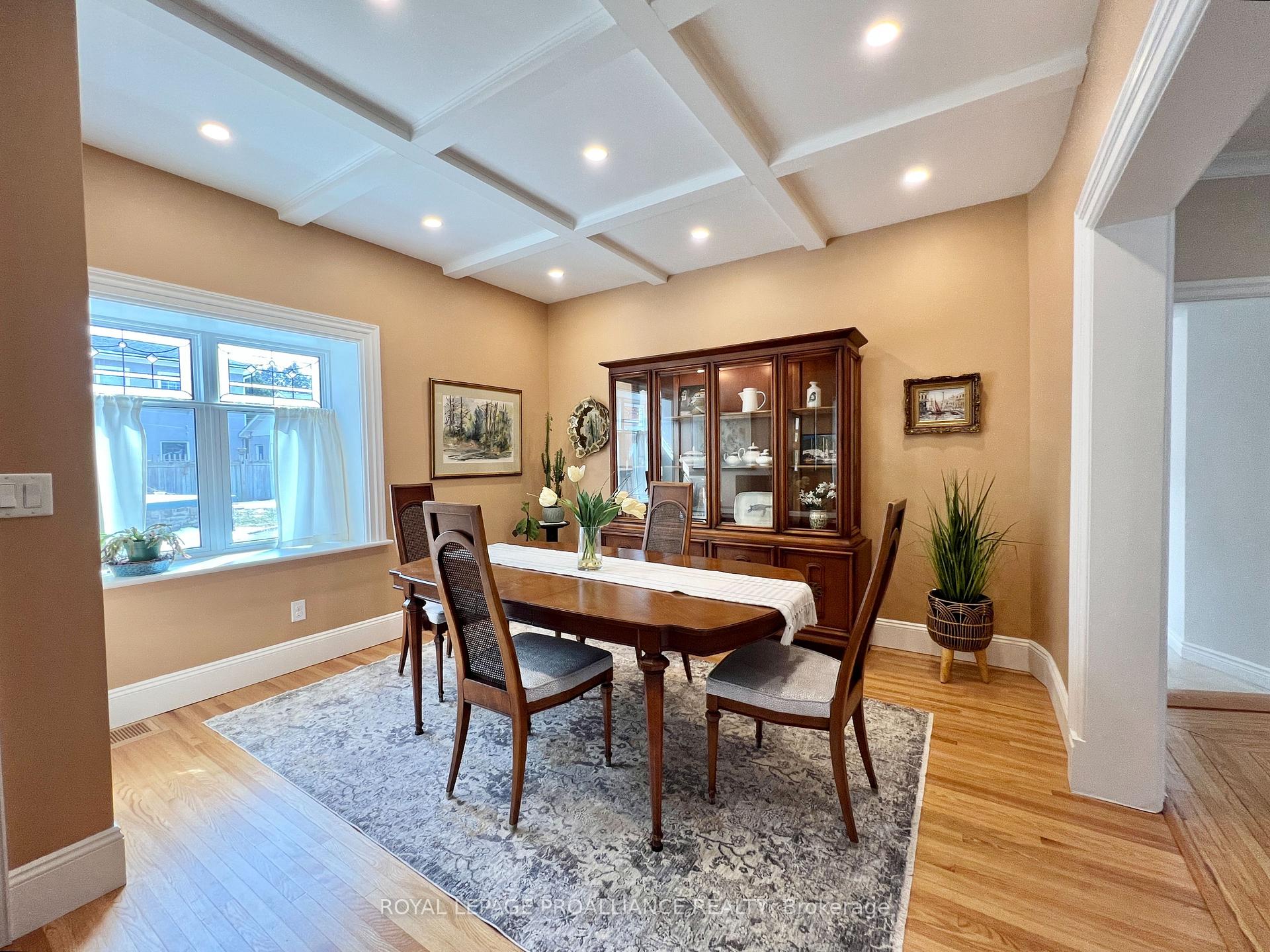 Photo 9 of 190 William Street, Belleville, Belleville Ward — HOMEH