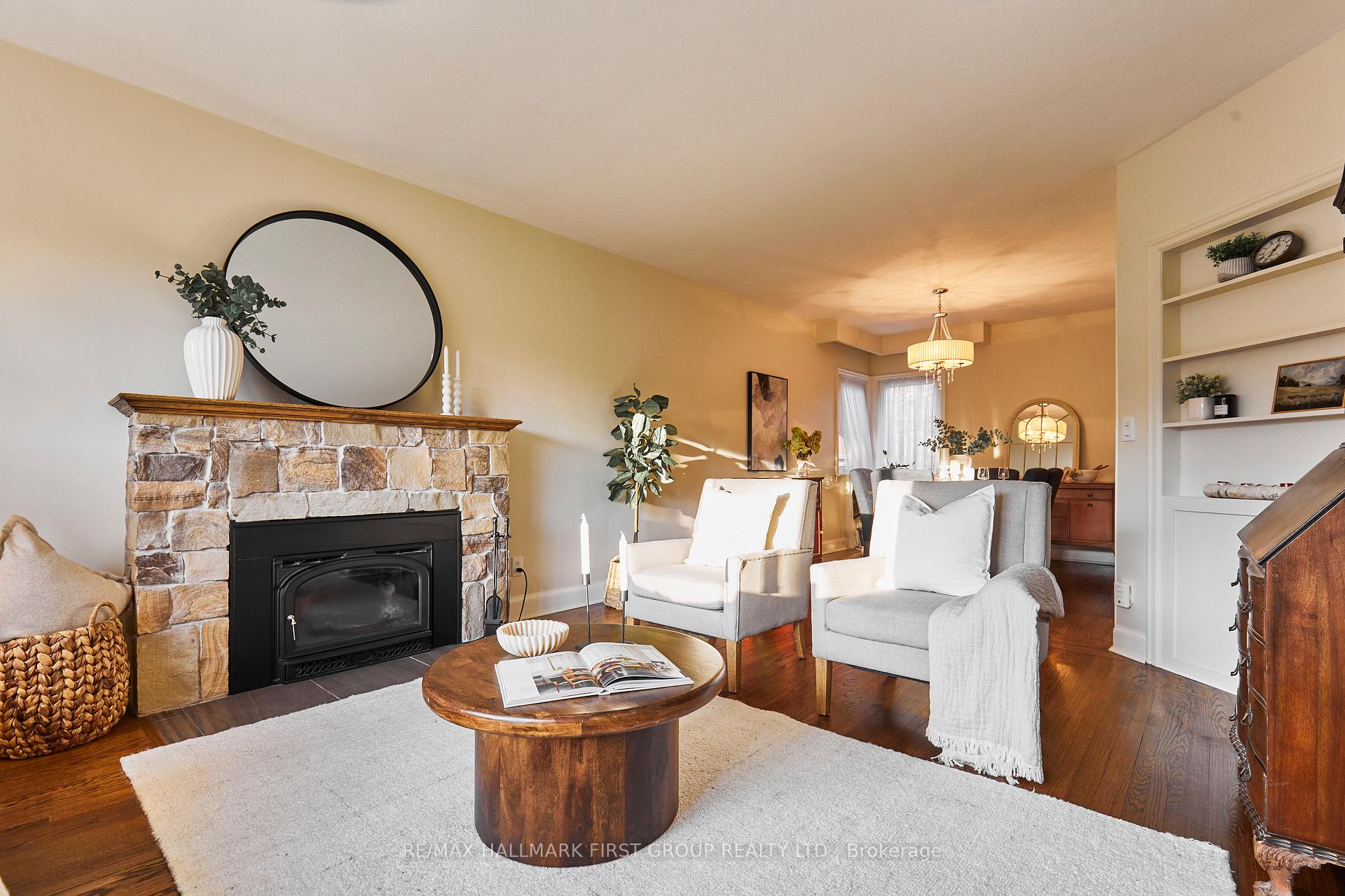 Photo 8 of 91 Riverside Drive S, Oshawa, Donevan — HOMEH