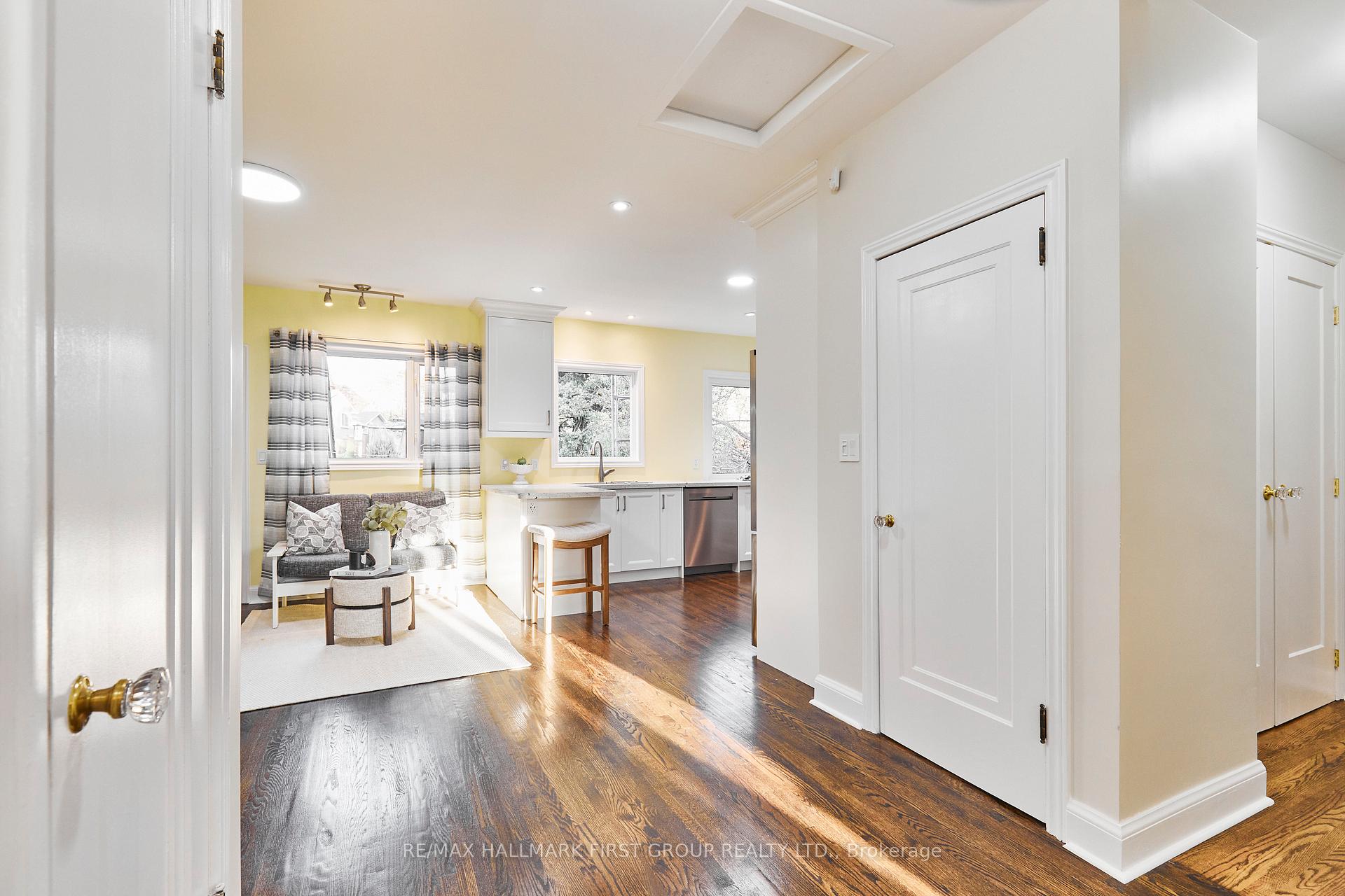Photo 14 of 91 Riverside Drive S, Oshawa, Donevan — HOMEH
