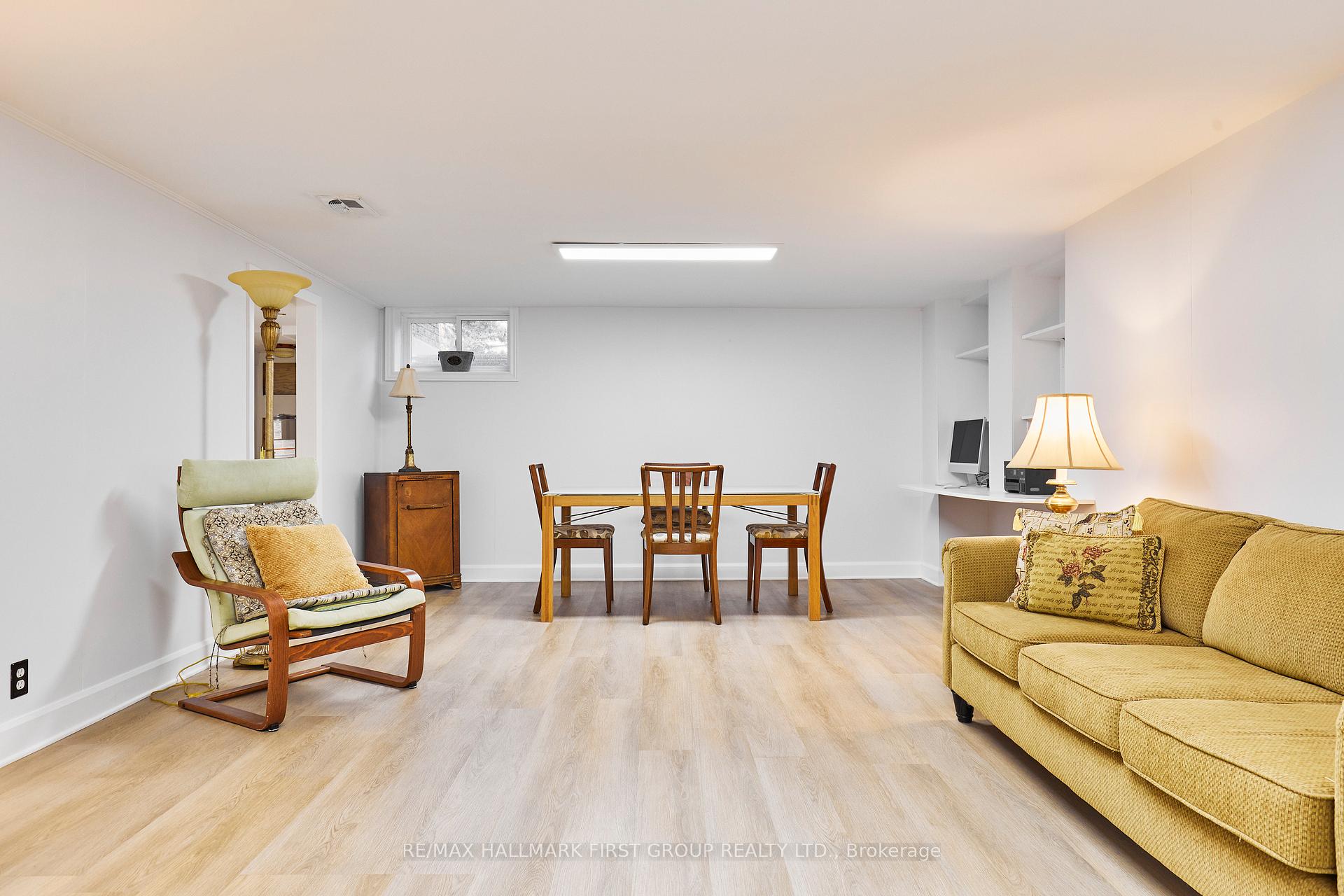 Photo 25 of 91 Riverside Drive S, Oshawa, Donevan — HOMEH