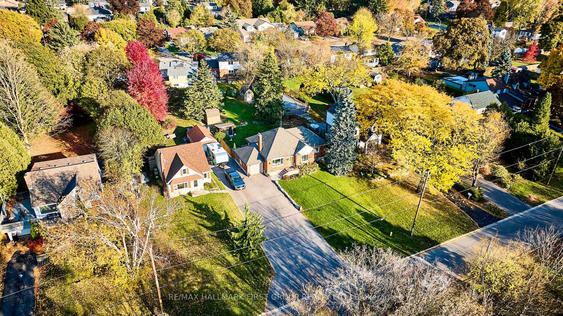 Photo 27 of 91 Riverside Drive S, Oshawa, Donevan — HOMEH