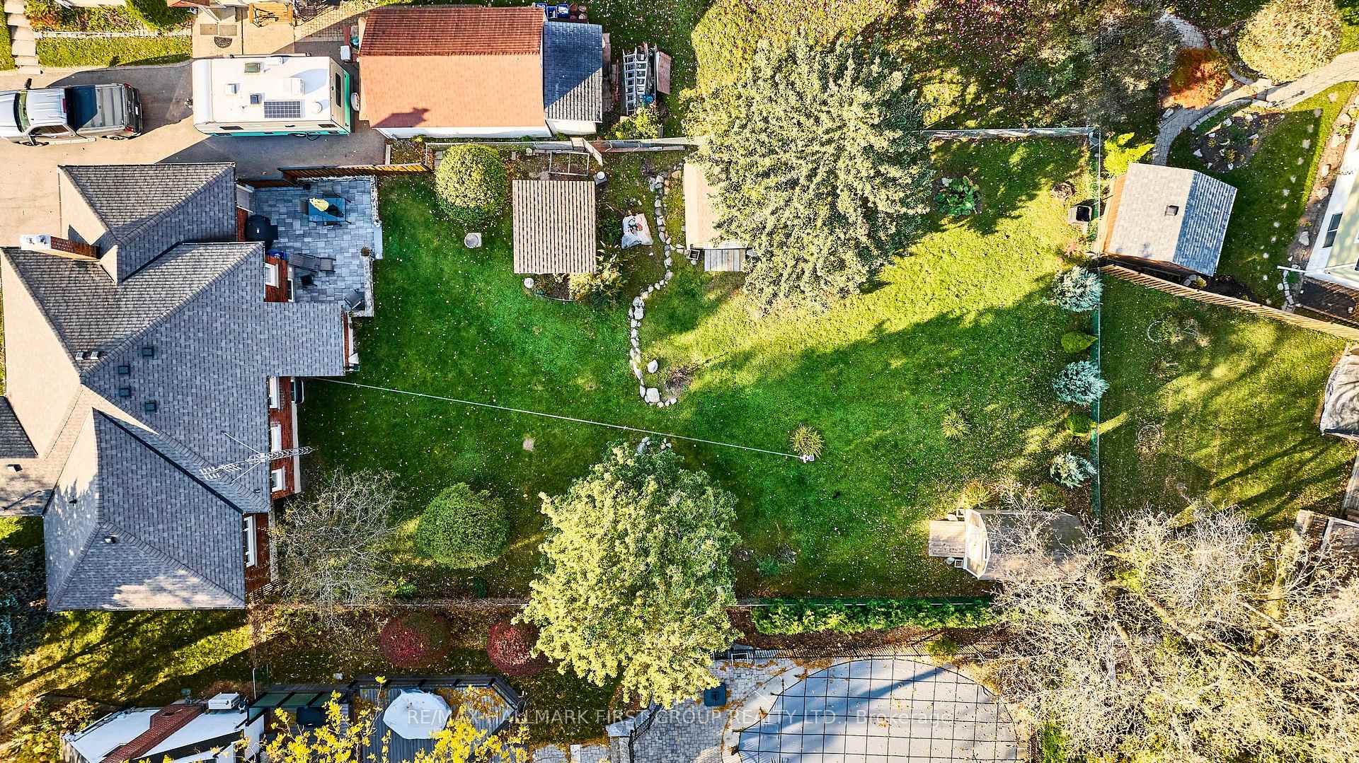Photo 28 of 91 Riverside Drive S, Oshawa, Donevan — HOMEH