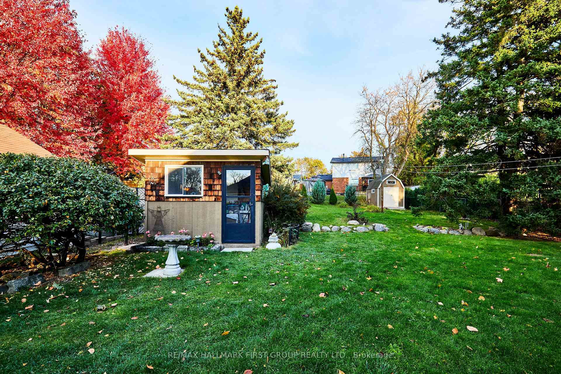 Photo 34 of 91 Riverside Drive S, Oshawa, Donevan — HOMEH