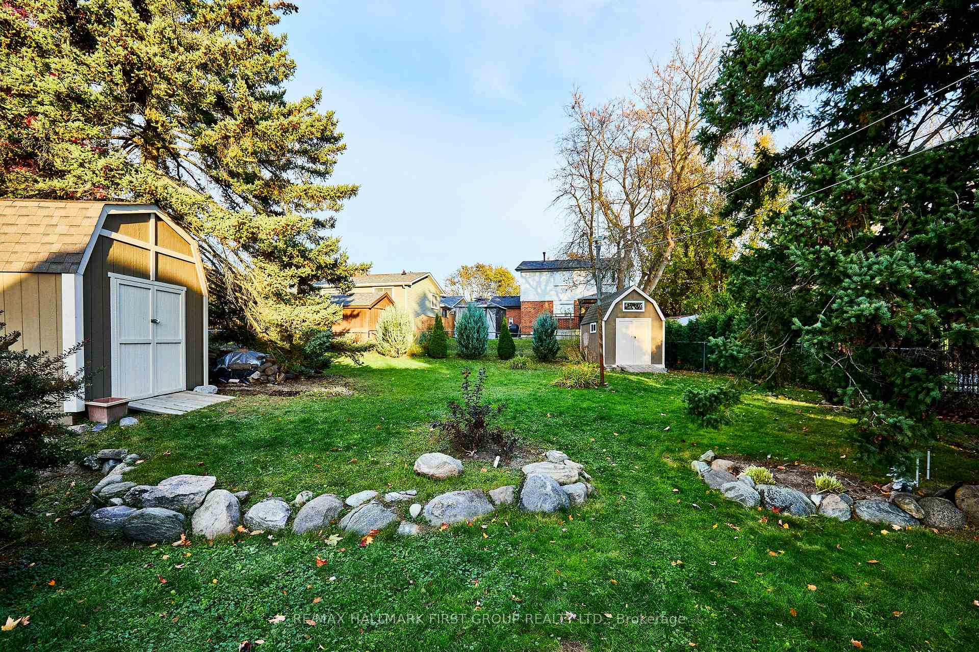 Photo 36 of 91 Riverside Drive S, Oshawa, Donevan — HOMEH