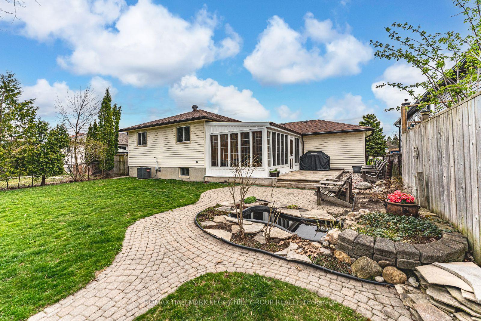 Photo 18 of 22 Coles Street, Barrie, Sunnidale — HOMEH