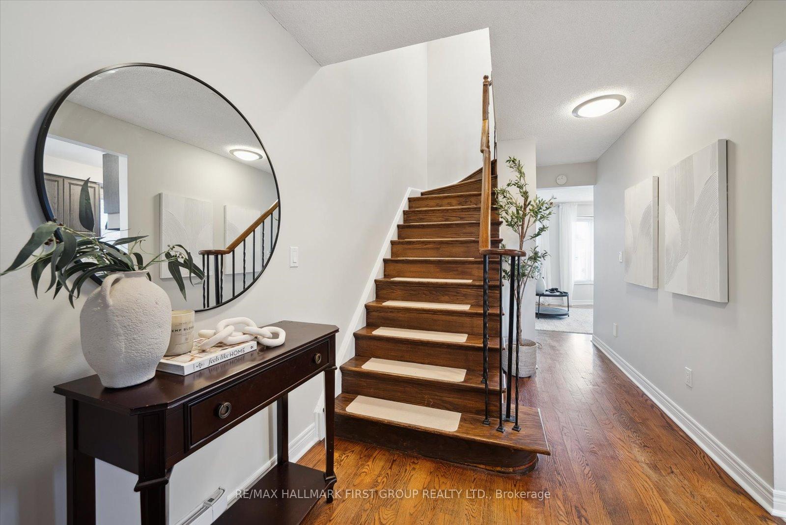 Photo 3 of 1182 Attersley Drive, Oshawa, Pinecrest — HOMEH