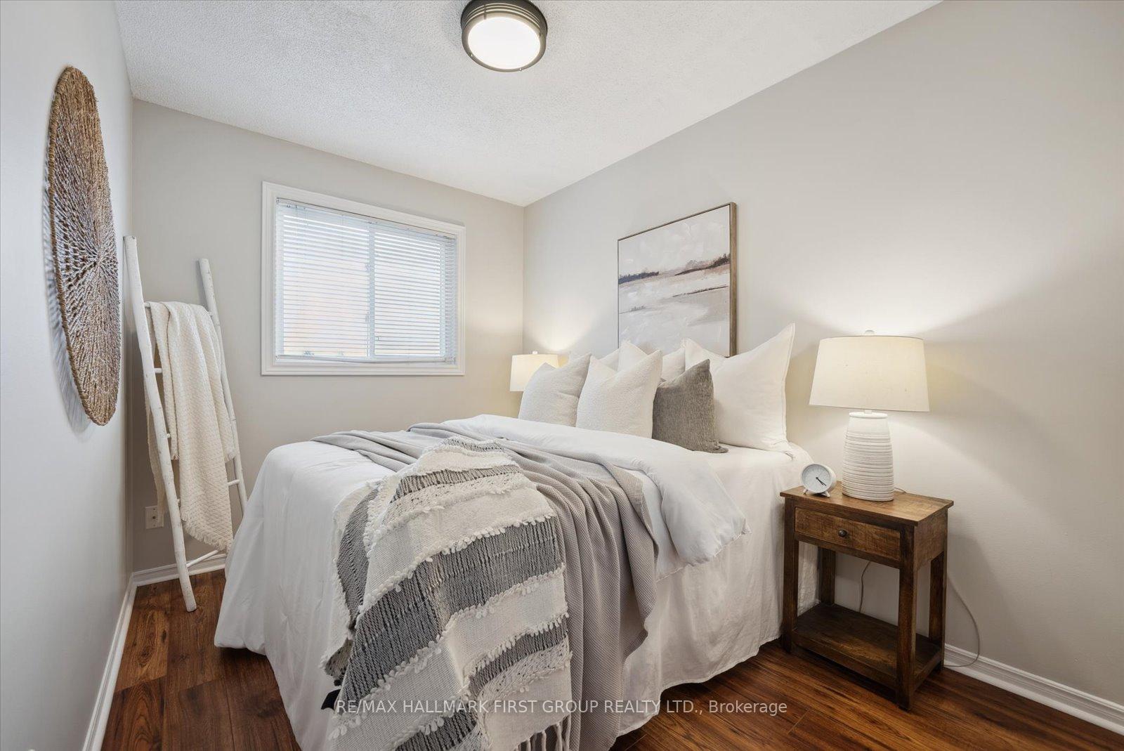 Photo 17 of 1182 Attersley Drive, Oshawa, Pinecrest — HOMEH
