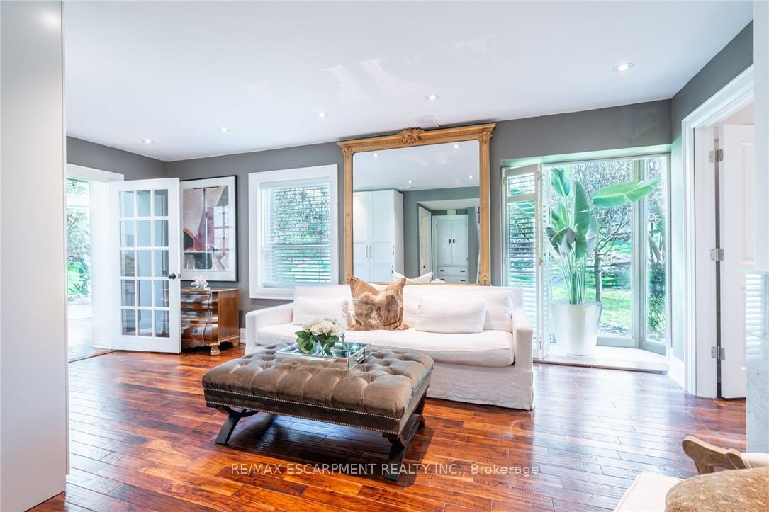 Photo 23 of 607 Edgewater Crescent, Burlington, LaSalle — HOMEH