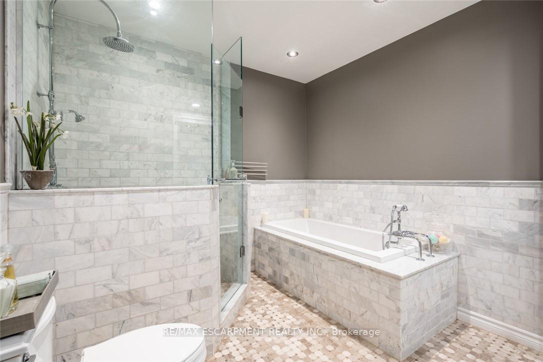 Photo 27 of 607 Edgewater Crescent, Burlington, LaSalle — HOMEH