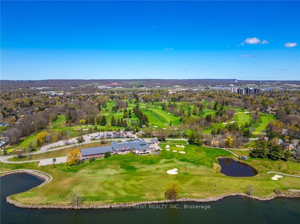 Photo 39 of 607 Edgewater Crescent, Burlington, LaSalle — HOMEH