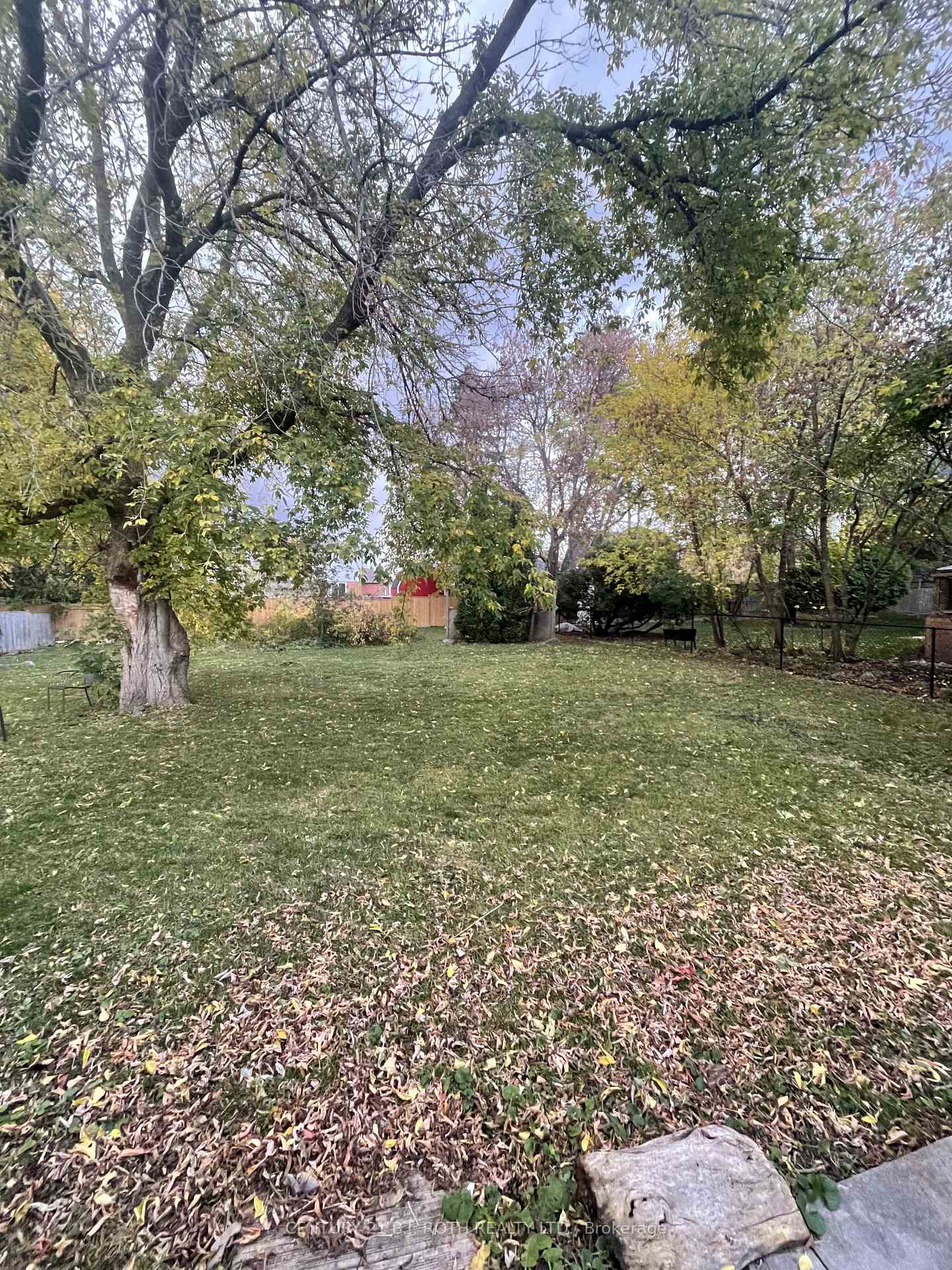 Photo 16 of 225 Cox Mill Road, Barrie, Painswick North — HOMEH