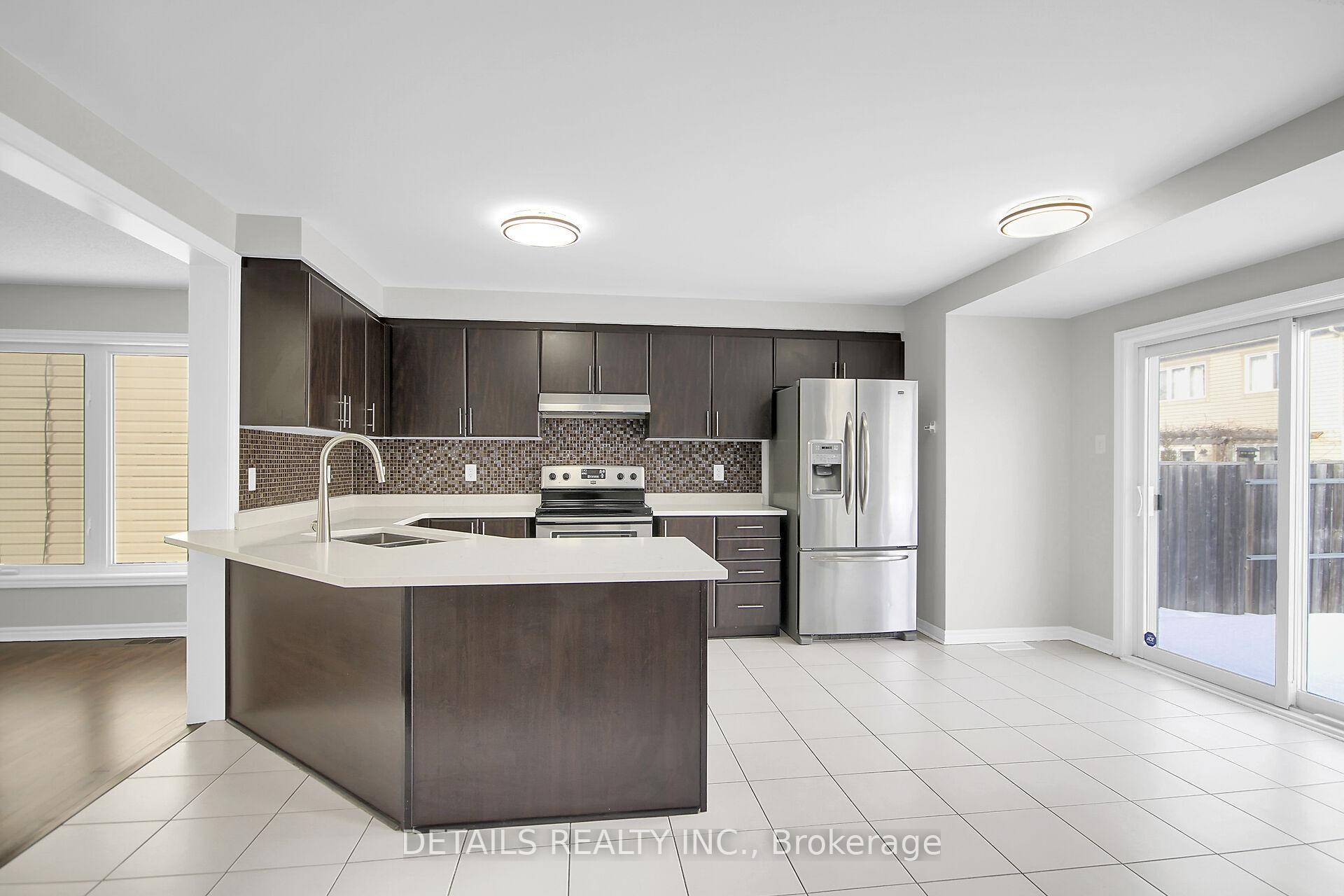 Photo 5 of 3003 Freshwater Way, Ottawa, Barrhaven - Half Moon Bay — HOMEH