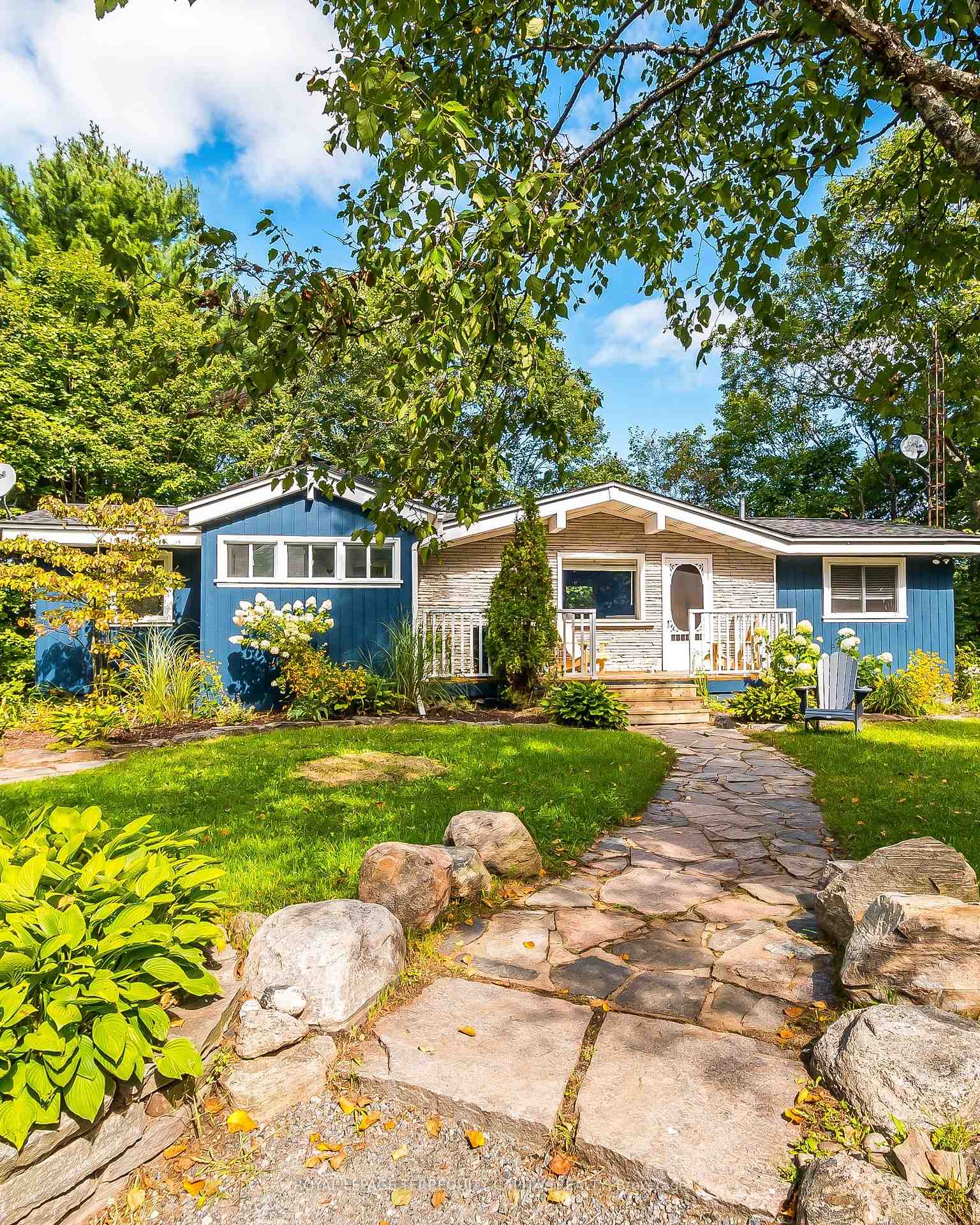 Front of 9 Denniss Drive