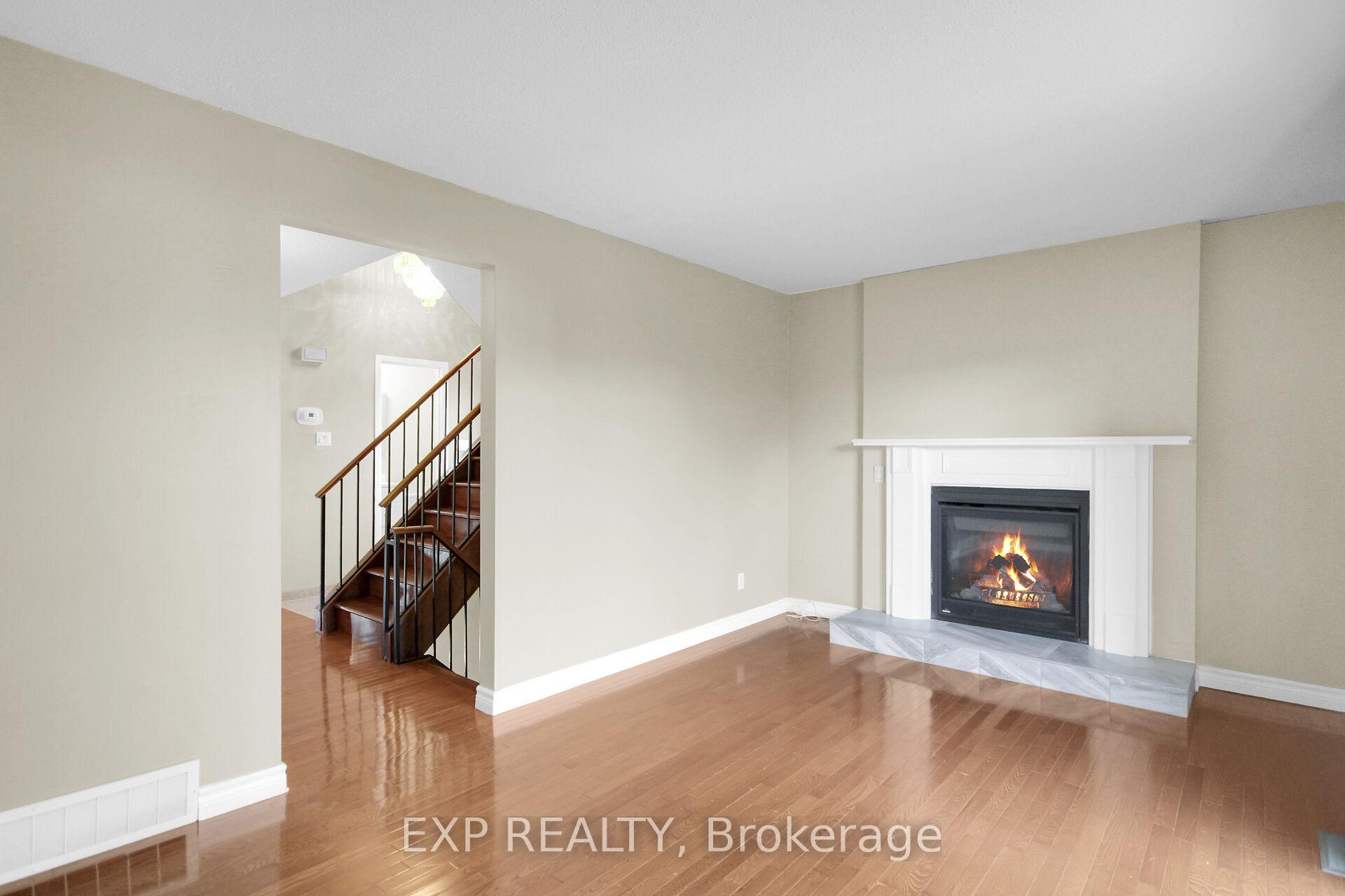 Photo 10 of 8 Henfield Avenue, Ottawa, Barrhaven - Knollsbrook — HOMEH