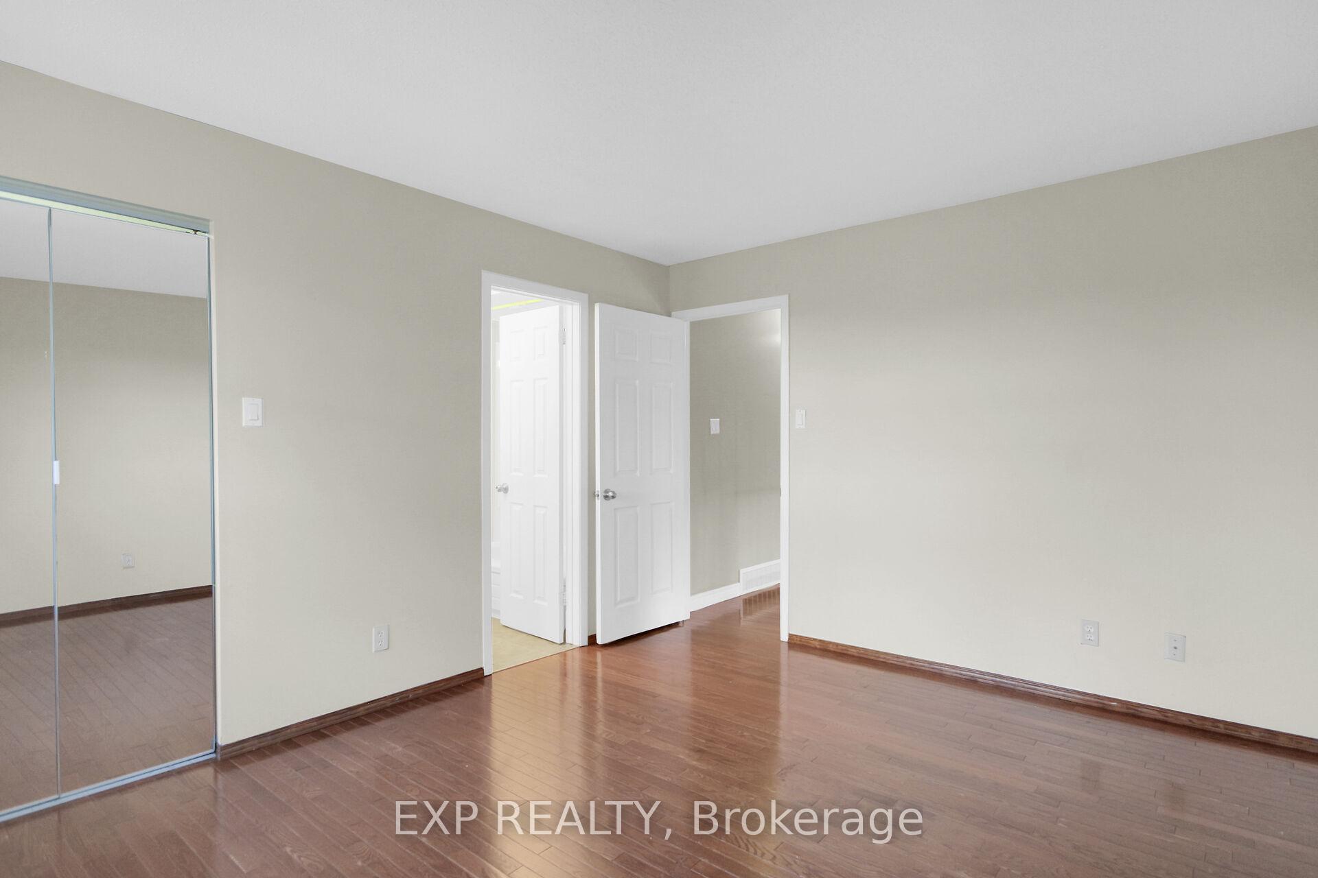 Photo 16 of 8 Henfield Avenue, Ottawa, Barrhaven - Knollsbrook — HOMEH