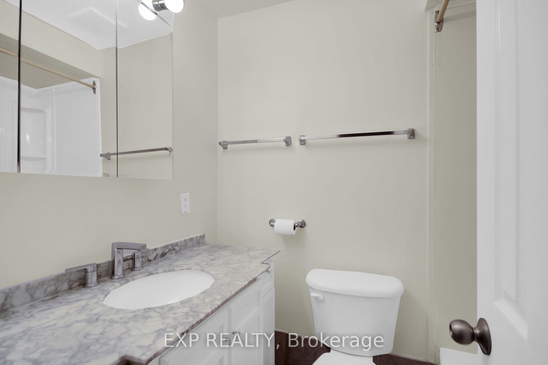 Photo 17 of 8 Henfield Avenue, Ottawa, Barrhaven - Knollsbrook — HOMEH