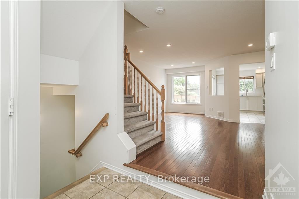 Photo 19 of 79 Locheland Crescent, Ottawa, Barrhaven East — HOMEH