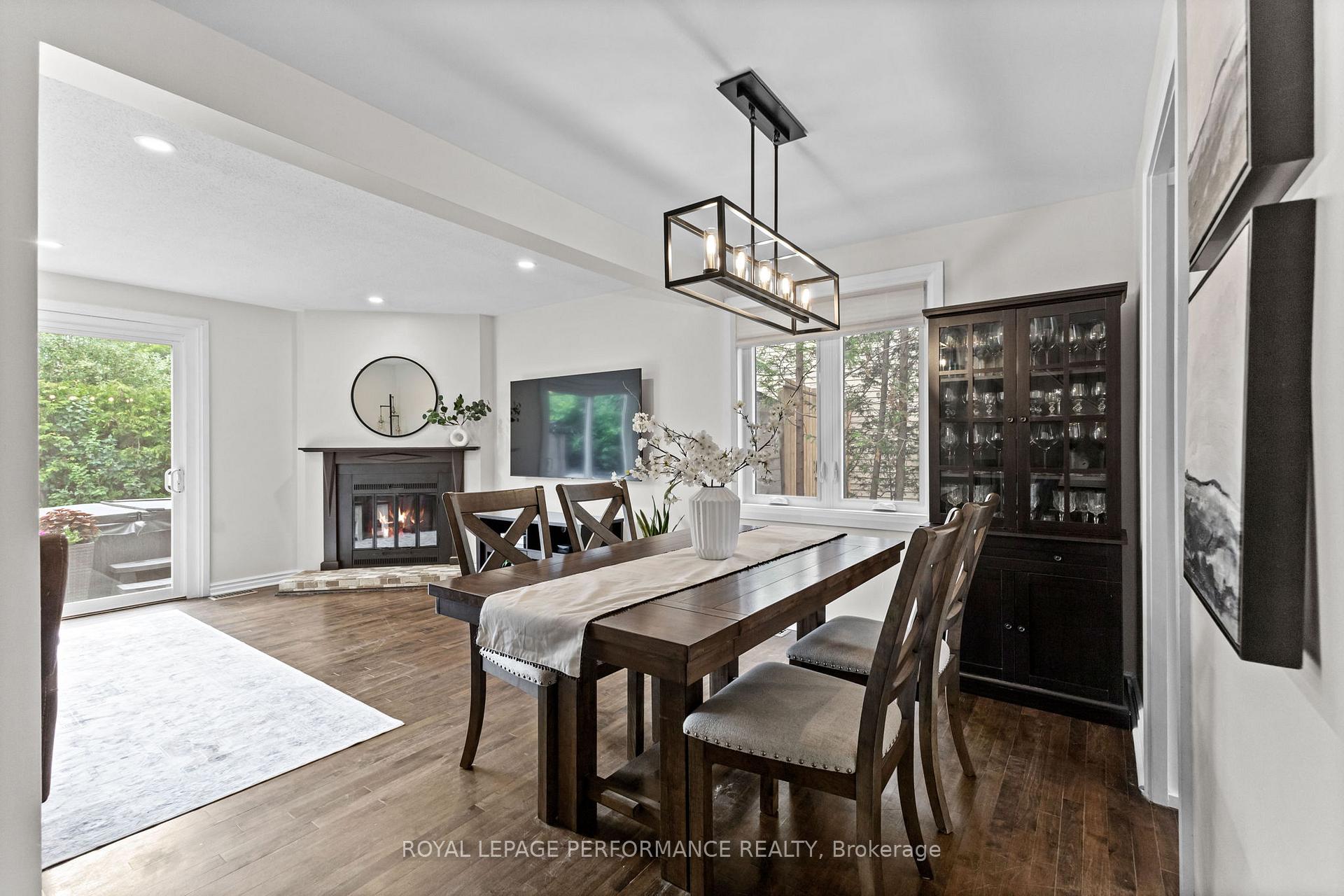 Photo 9 of 36 Berkshire Way, Ottawa, Barrhaven - Pheasant Run — HOMEH