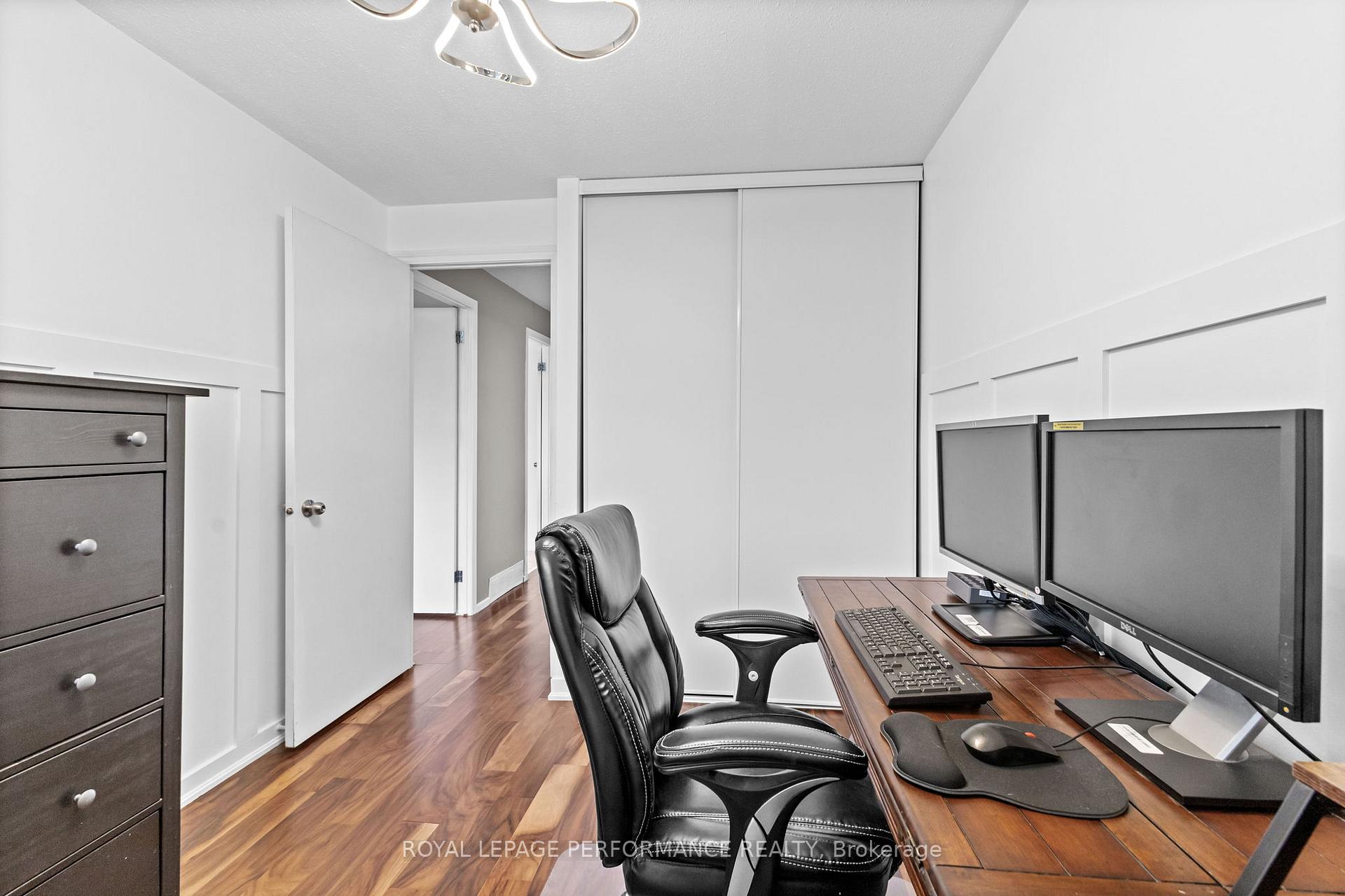 Photo 18 of 36 Berkshire Way, Ottawa, Barrhaven - Pheasant Run — HOMEH