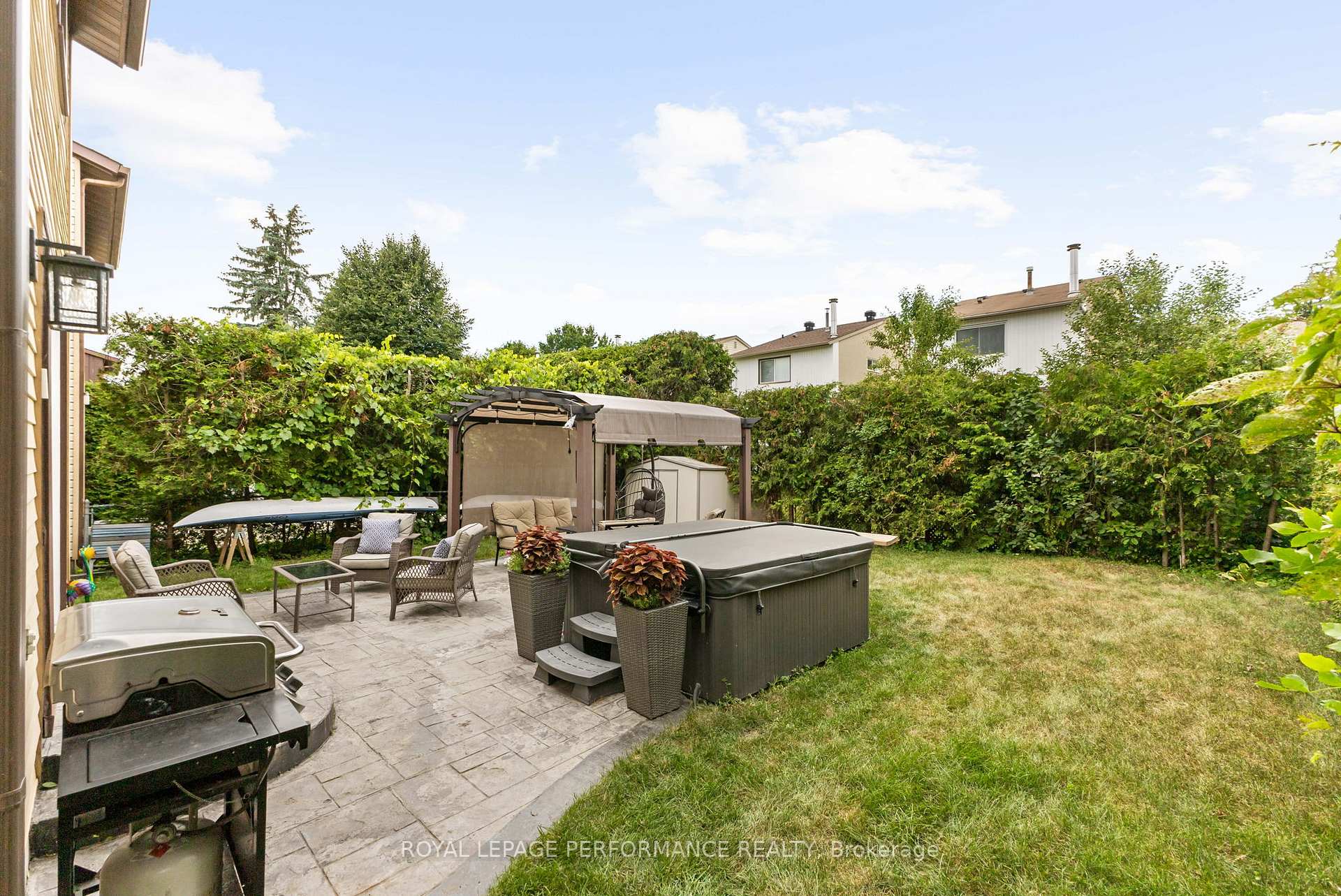 Photo 31 of 36 Berkshire Way, Ottawa, Barrhaven - Pheasant Run — HOMEH