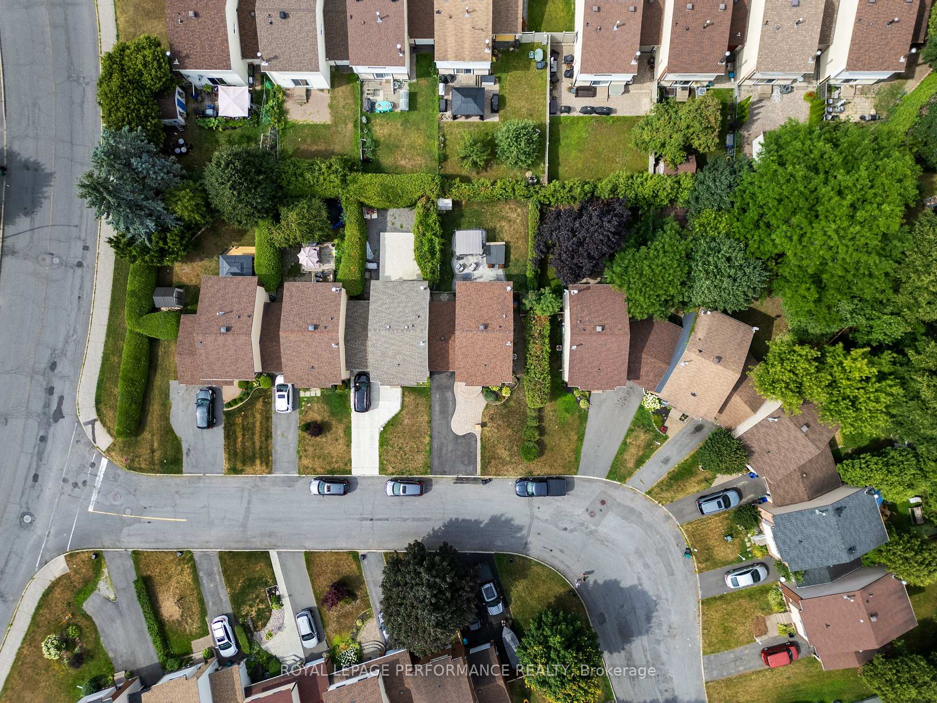 Photo 25 of 36 Berkshire Way, Ottawa, Barrhaven - Pheasant Run — HOMEH
