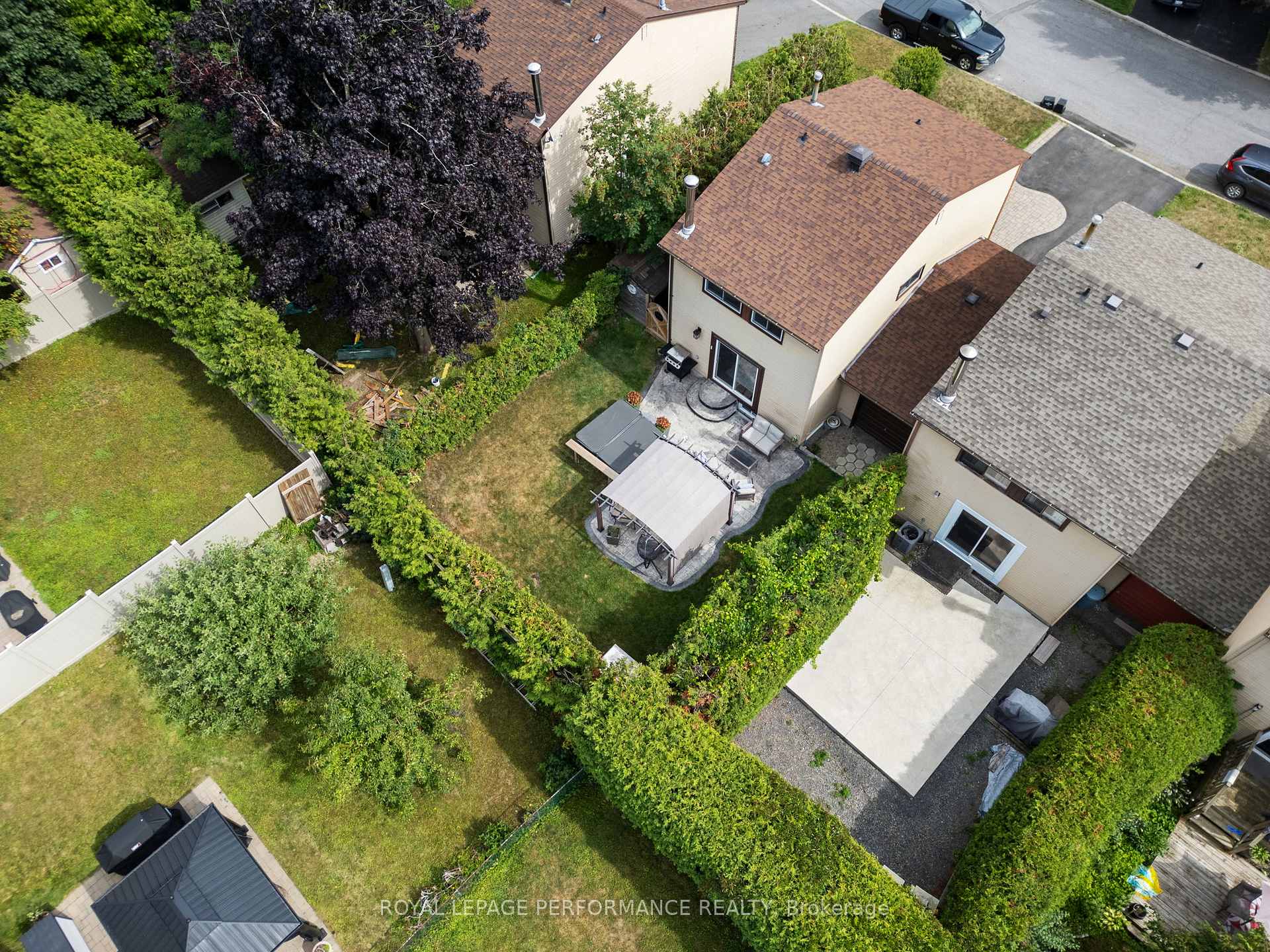 Photo 29 of 36 Berkshire Way, Ottawa, Barrhaven - Pheasant Run — HOMEH