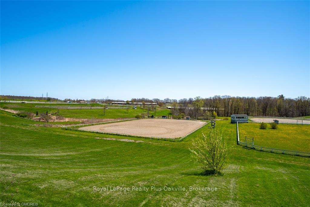 Photo 20 of 5244 #1 Sideroad - R.R. #6, Burlington, Rural Burlington — HOMEH