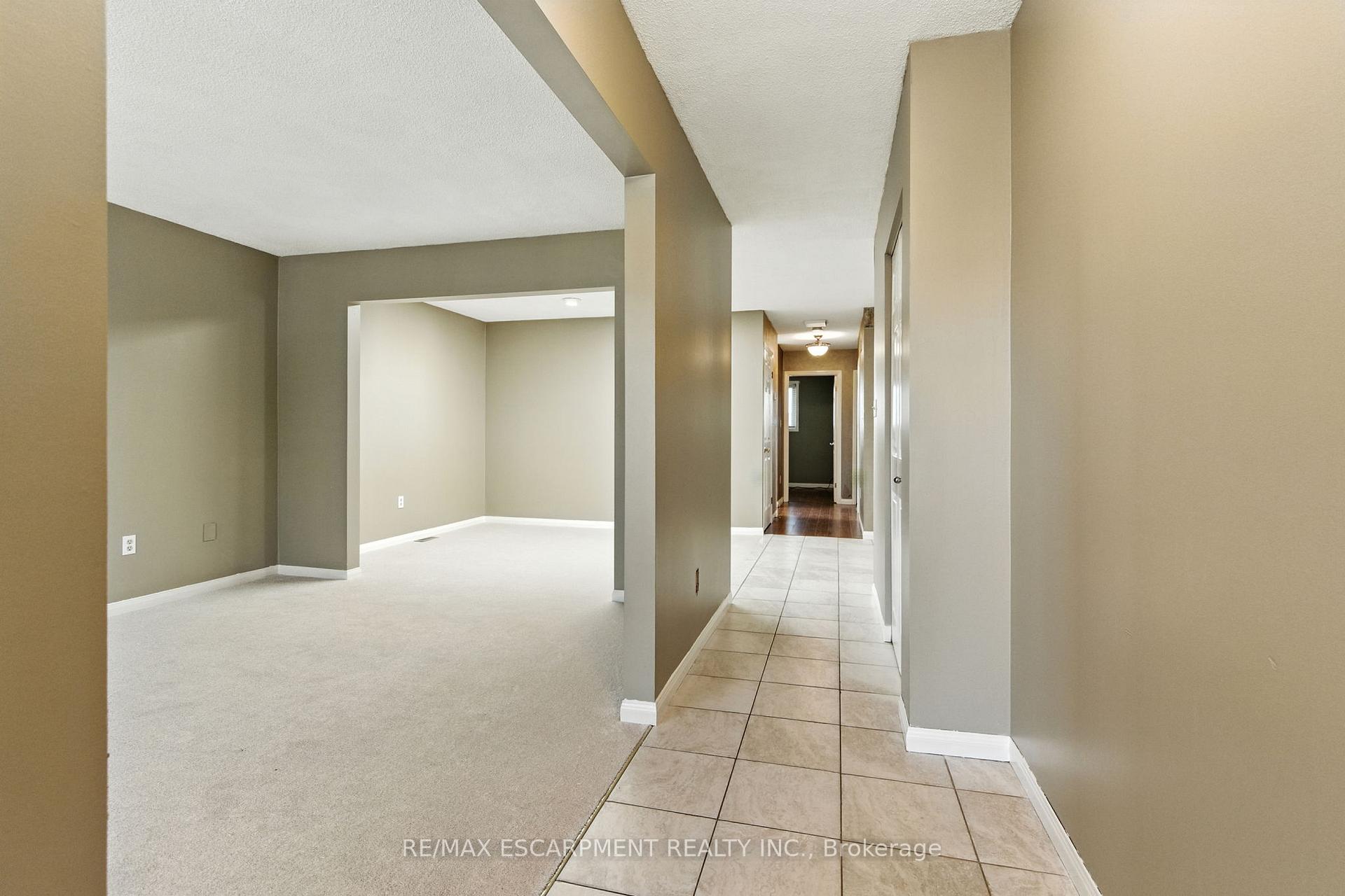 Photo 7 of 127 Beaverbrook Avenue, Hamilton, Broughton — HOMEH