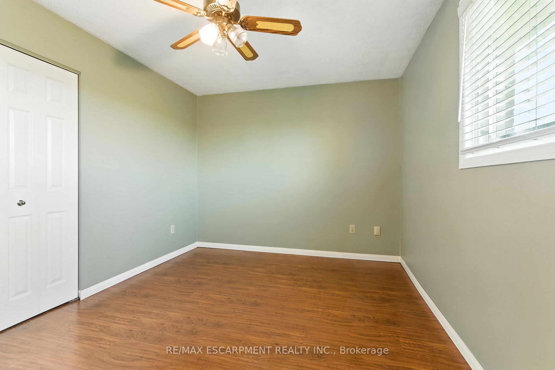 Photo 24 of 127 Beaverbrook Avenue, Hamilton, Broughton — HOMEH